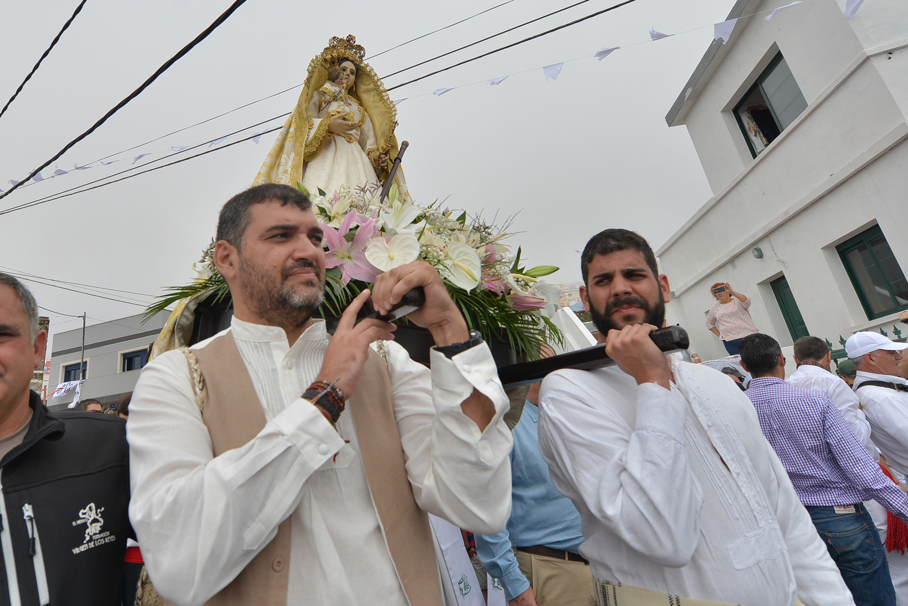 La Virgen de Los Reyes visita el barrio de Tesine este domingo