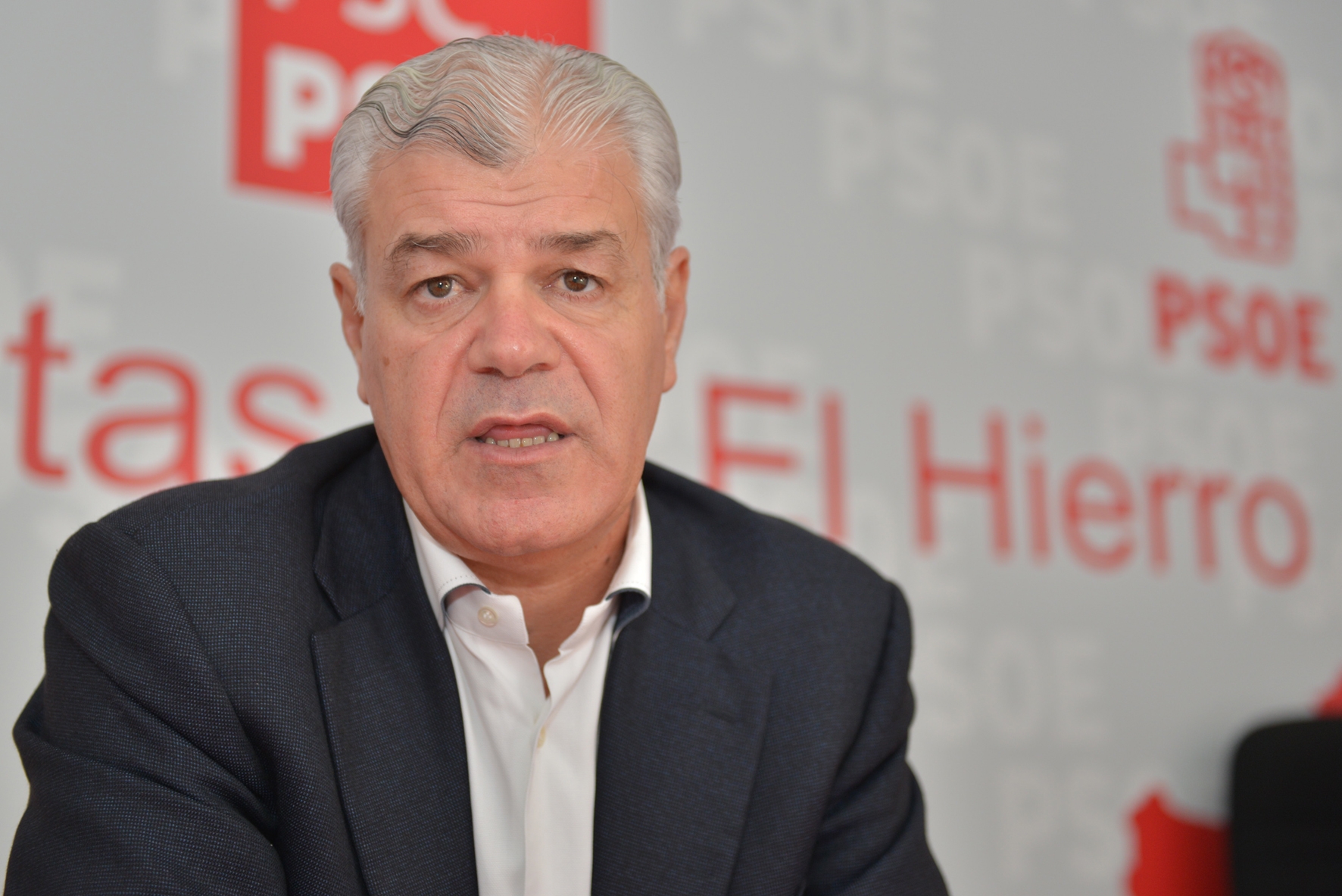 El PSOE herreño celebra como “un regalo Reyes” para El Hierro el nuevo Convenio de Carreteras firmado por Pedro Sánchez