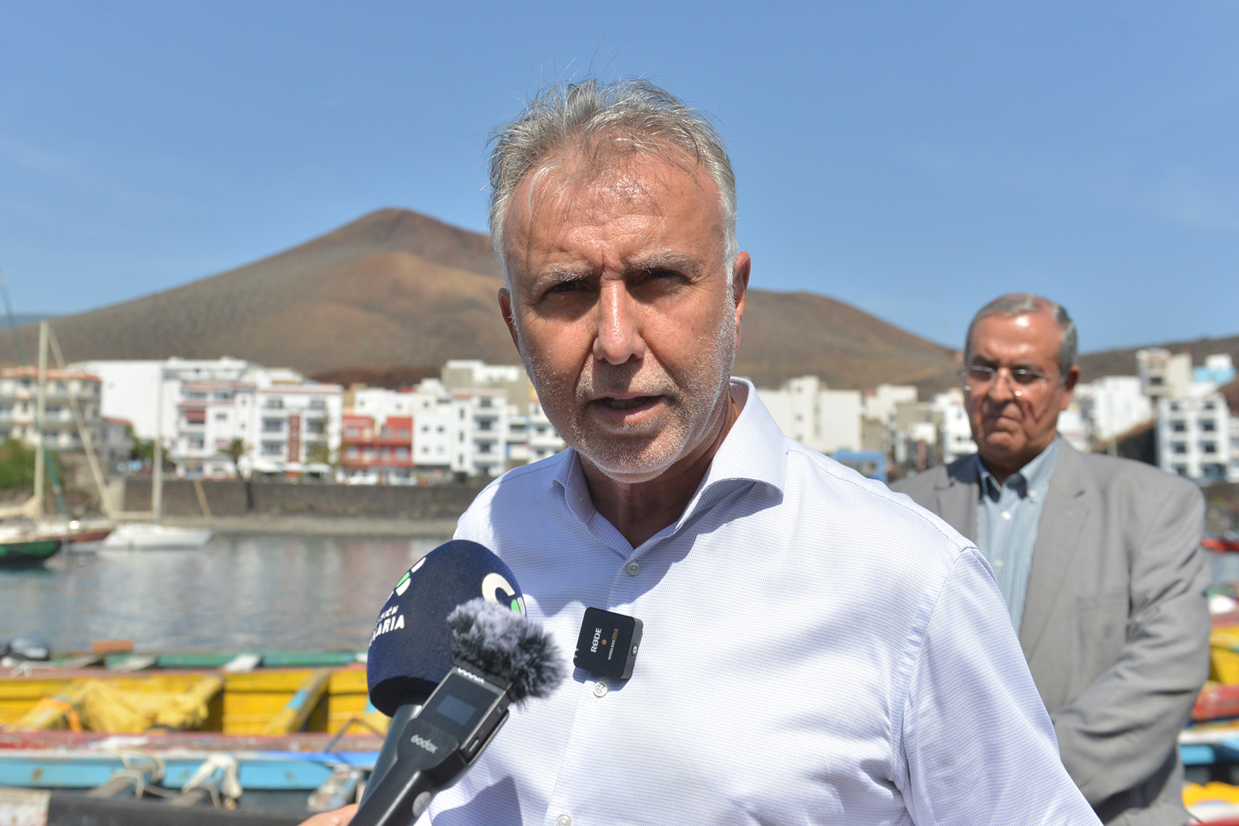 Torres reclama al Gobierno de Canarias una mejor coordinación en la atención a los menores no acompañados ante el repunte migratorio