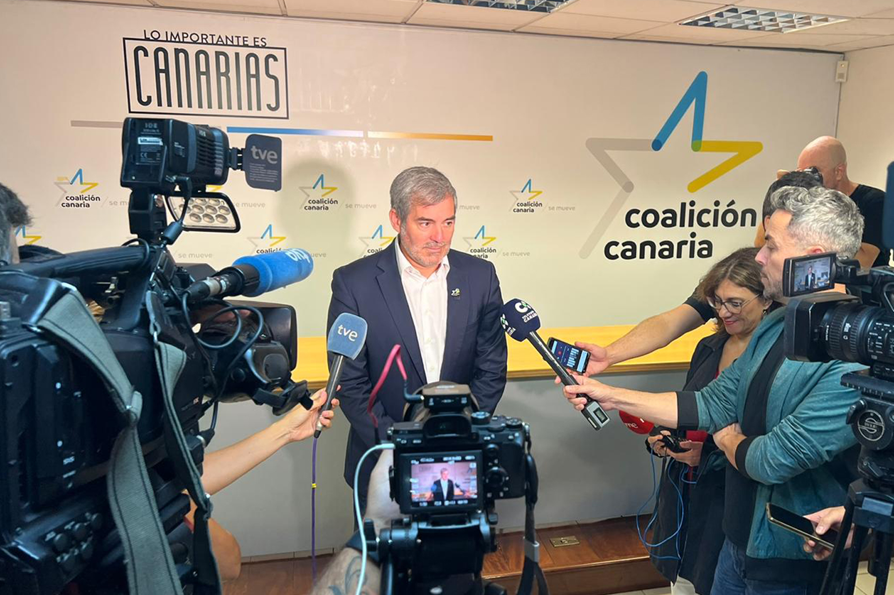 AHI apoyará la candidatura autonómica de Fernando Clavijo y una posible investidura de CC en el Gobierno en Canarias