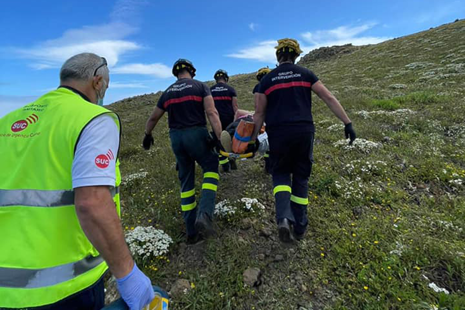 Rescatada una senderista de 62 años en la zona del Mirador de Bascos