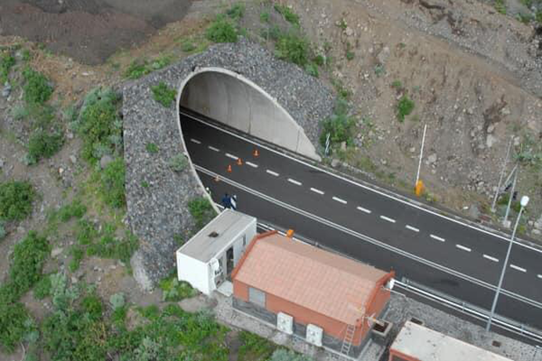 Las obras del Túnel de Los Roquillos finalizarán a principios del mes de julio