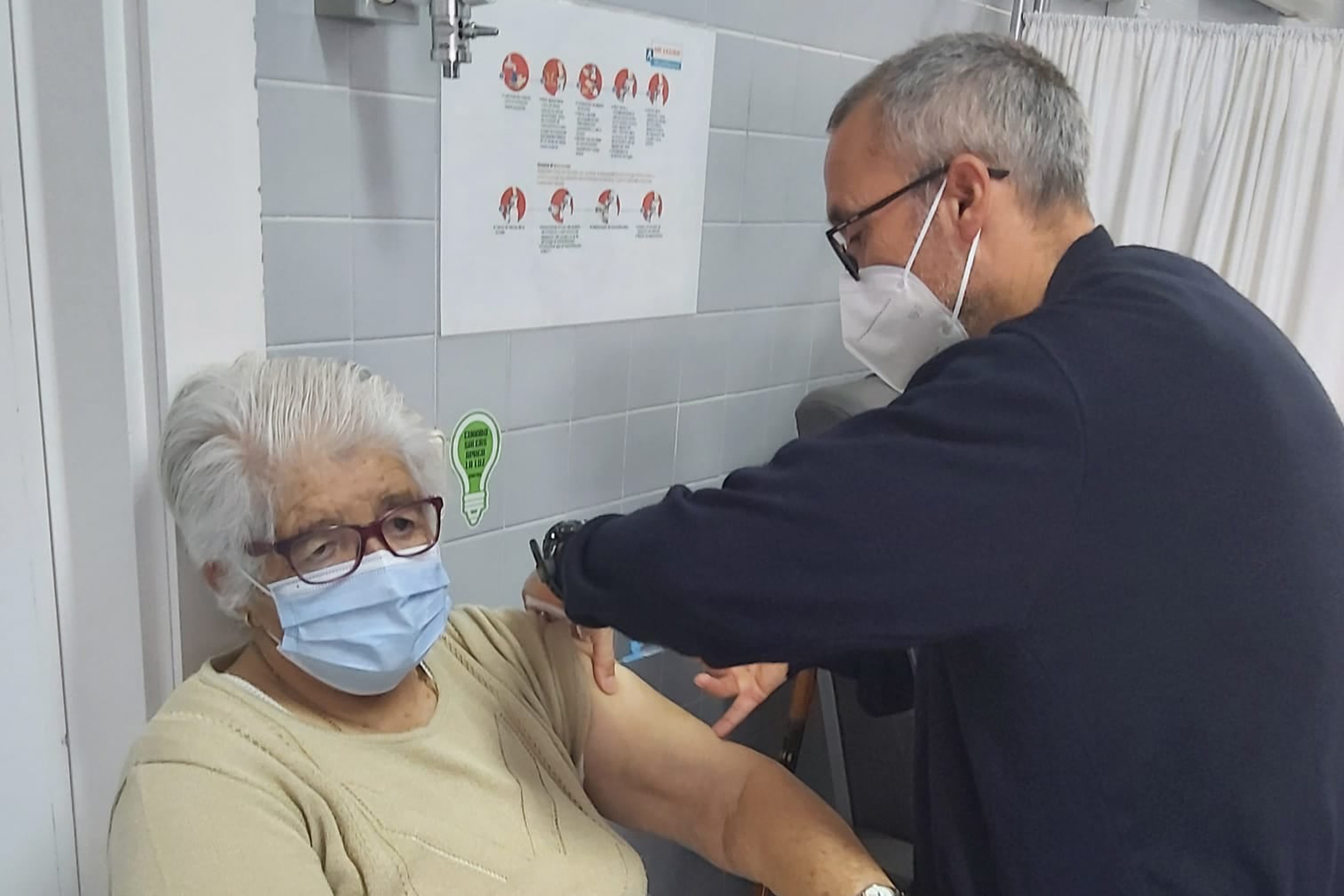 Sanidad continua el proceso de vacunación en El Hierro