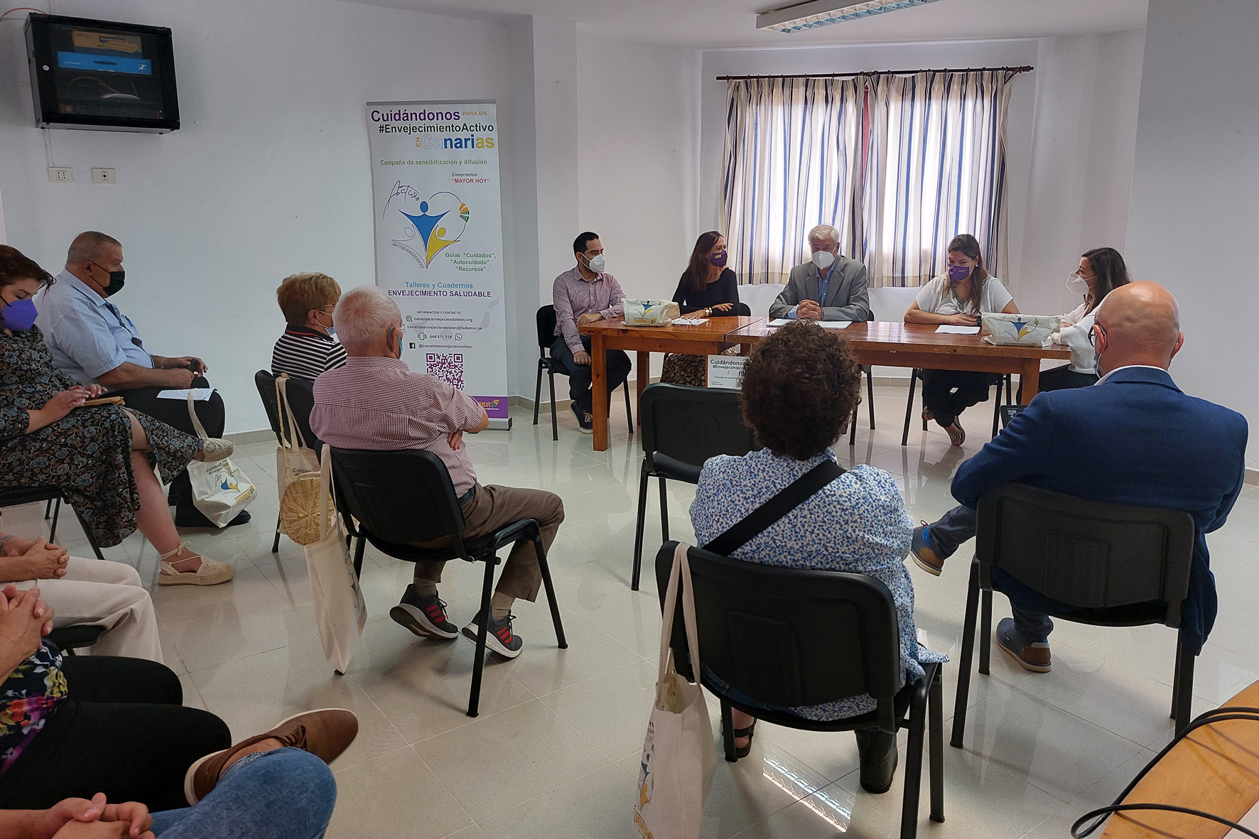 El Cabildo presenta el programa “Cuidándonos para un envejecimiento activo en Canarias” coincidiendo con el Día Internacional de las Personas Mayores