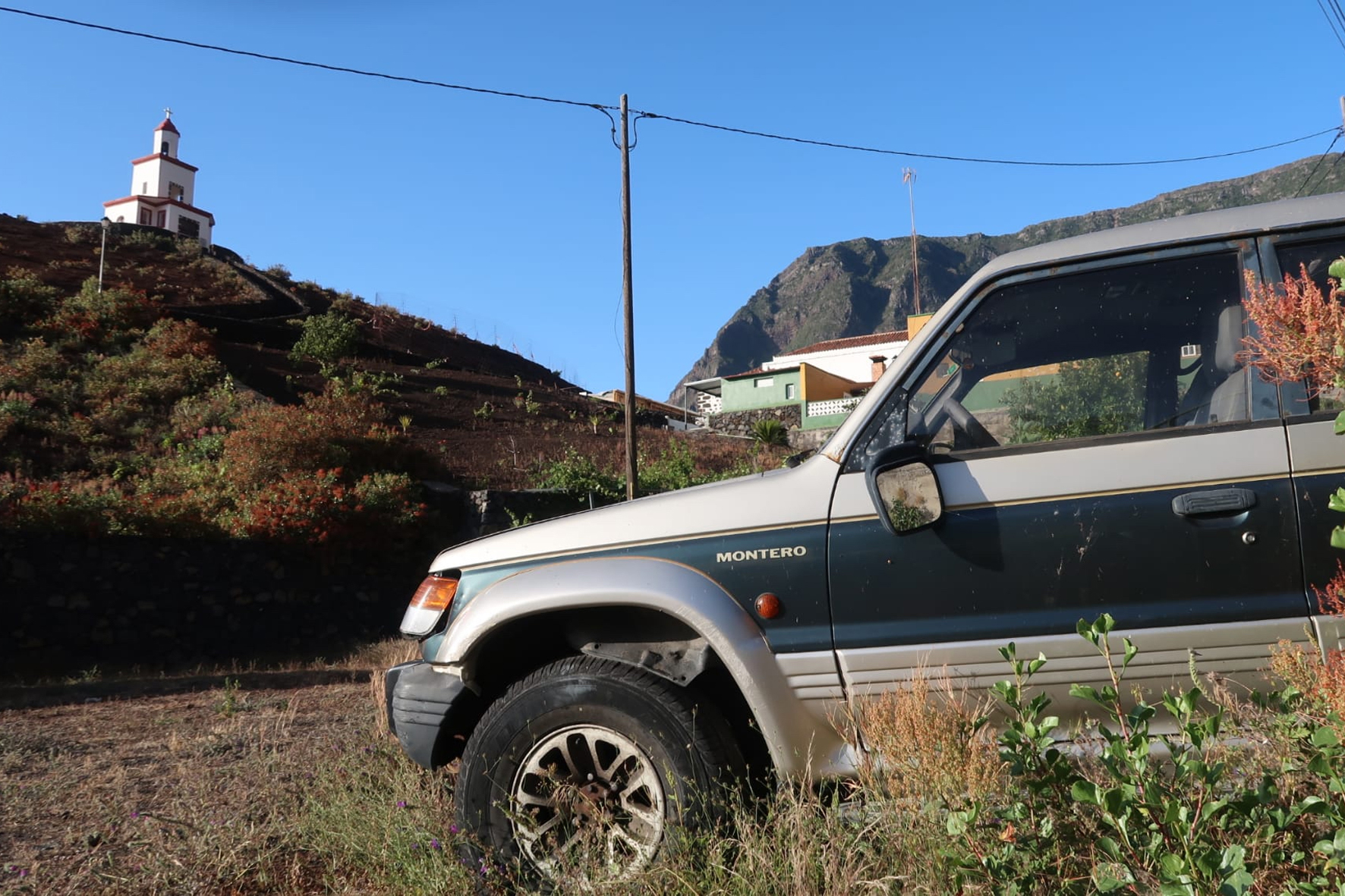 AHI en La Frontera pide la retirada de coches abandonados en la vía pública