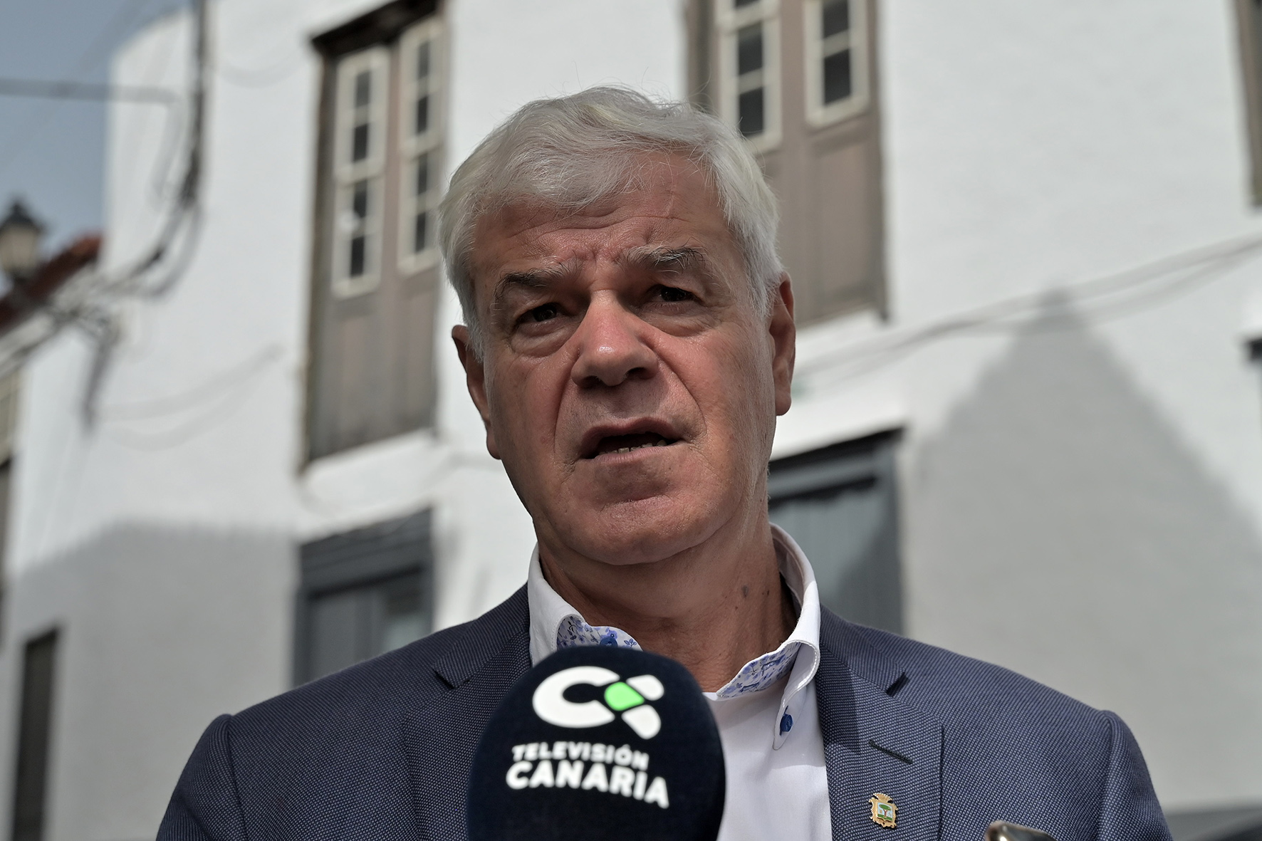 Alpidio Armas (PSOE) vuelve a destituir a David Cabrera (AH), esta vez, como vicepresidente primero y miembro del consejo de Gobierno