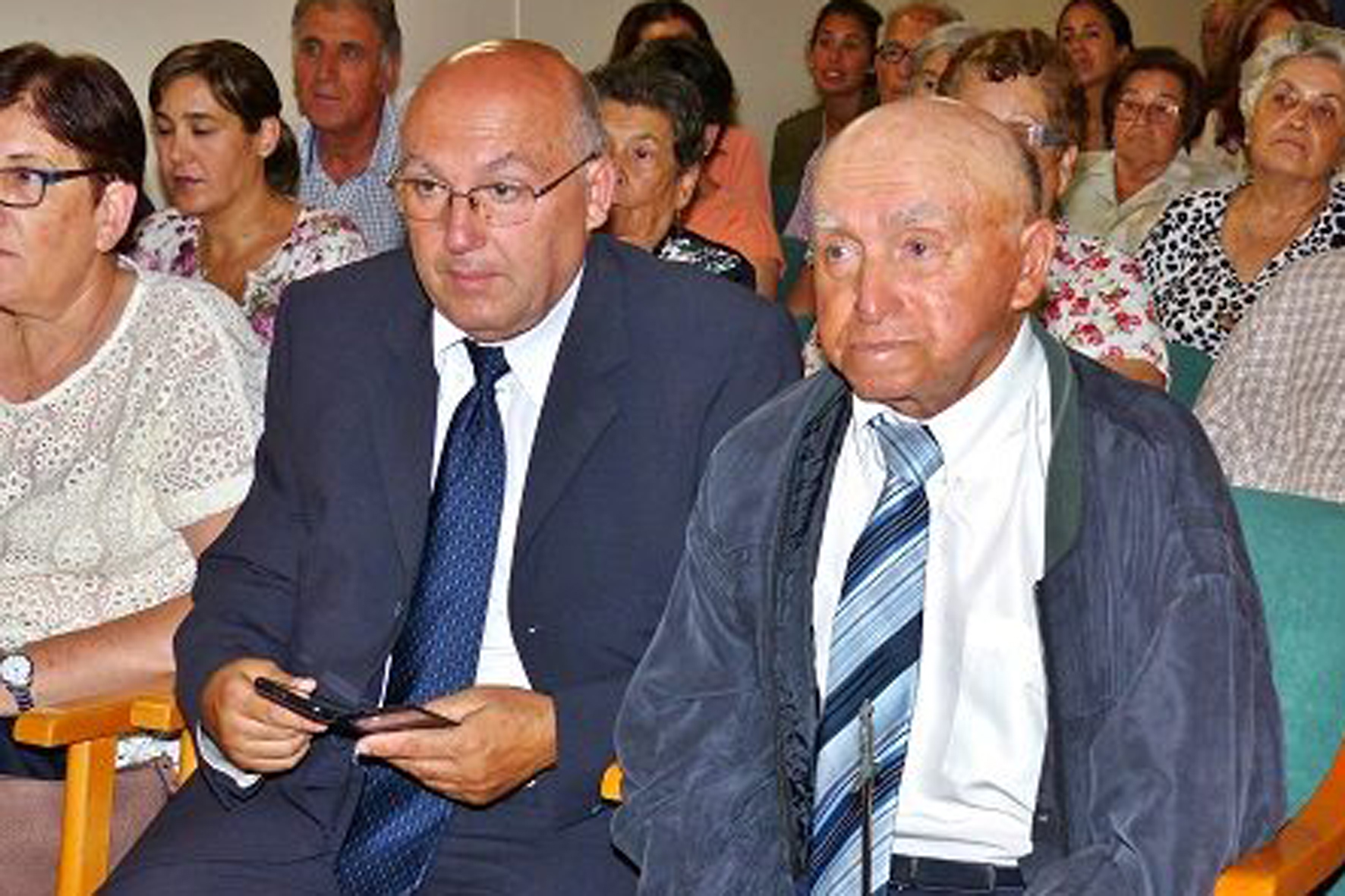Homenaje de Amador a José Gutiérrez en el Día del Libro