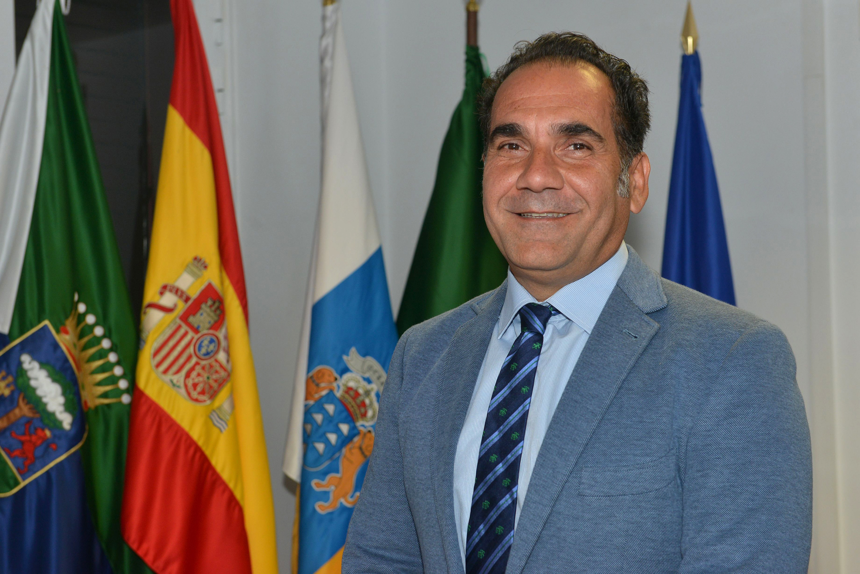 Juan Isaías Díaz Santana toma posesión como concejal de El Pinar