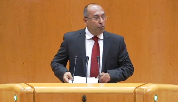 El PSOE reclama al Gobierno un incremento del 75% de la subvención para los residentes de El Hierro y La Gomera