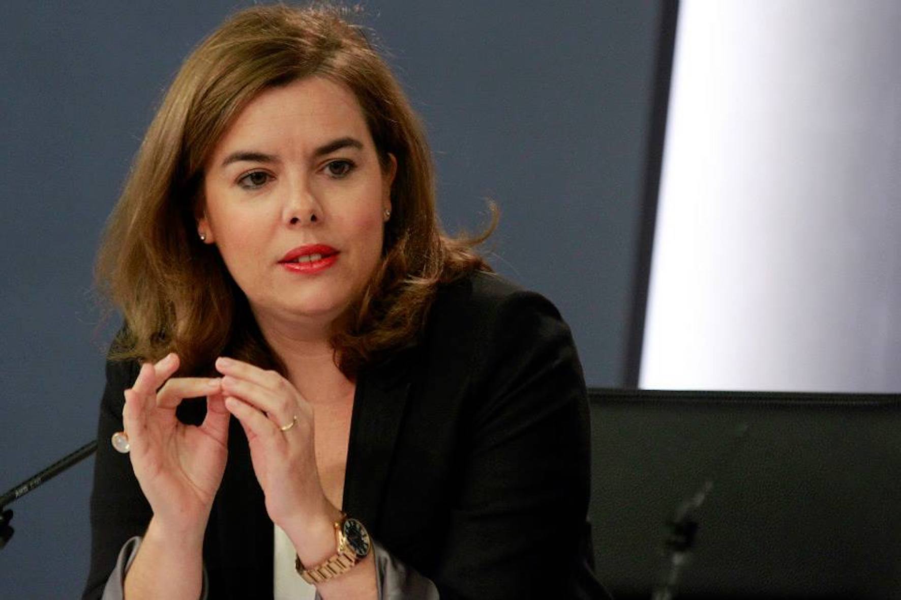 Los afiliados del PP en El Hierro escogen a Soraya Sáenz