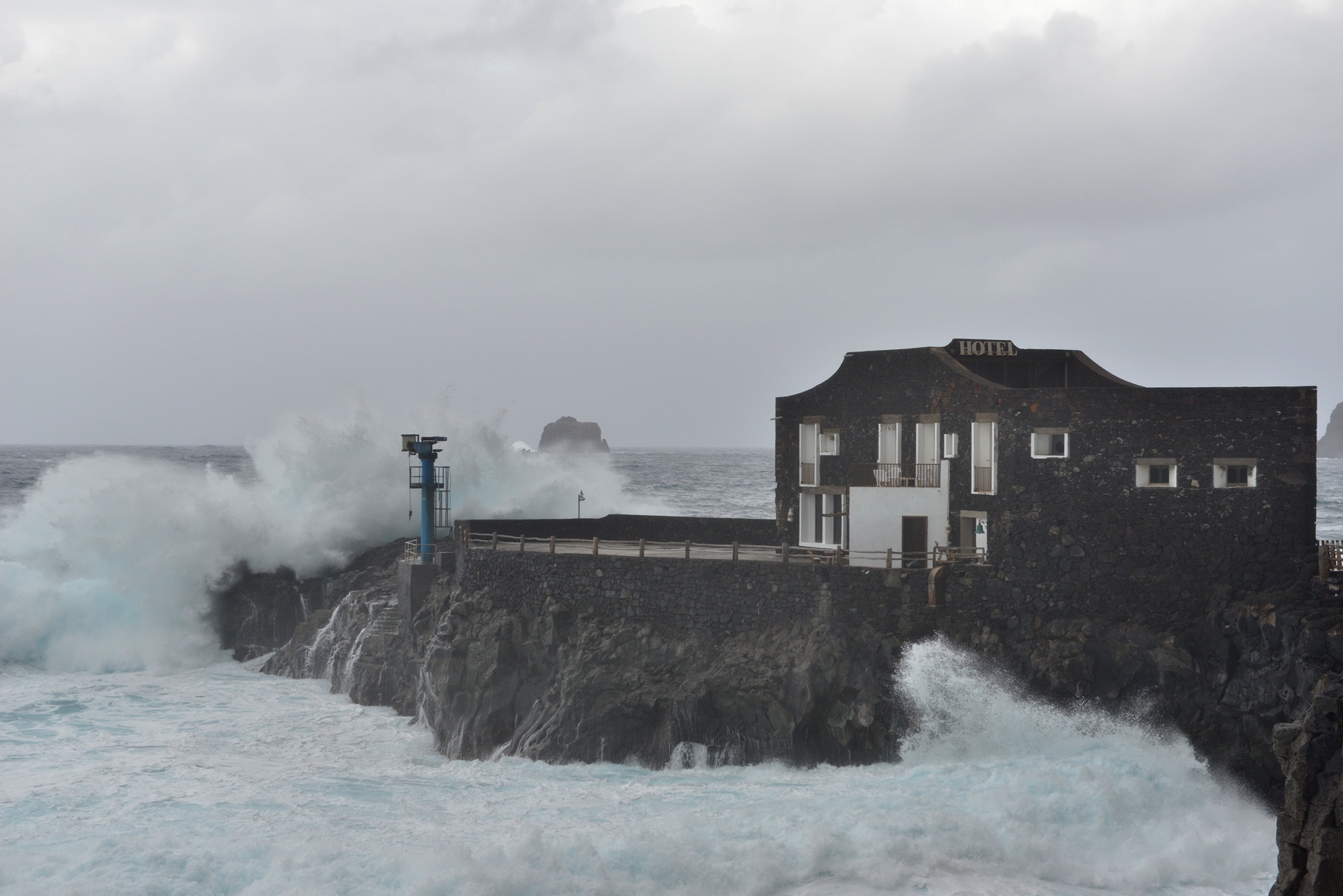 La DGSE Actualiza la situación de Alerta por Fenómenos Costeros en El Hierro