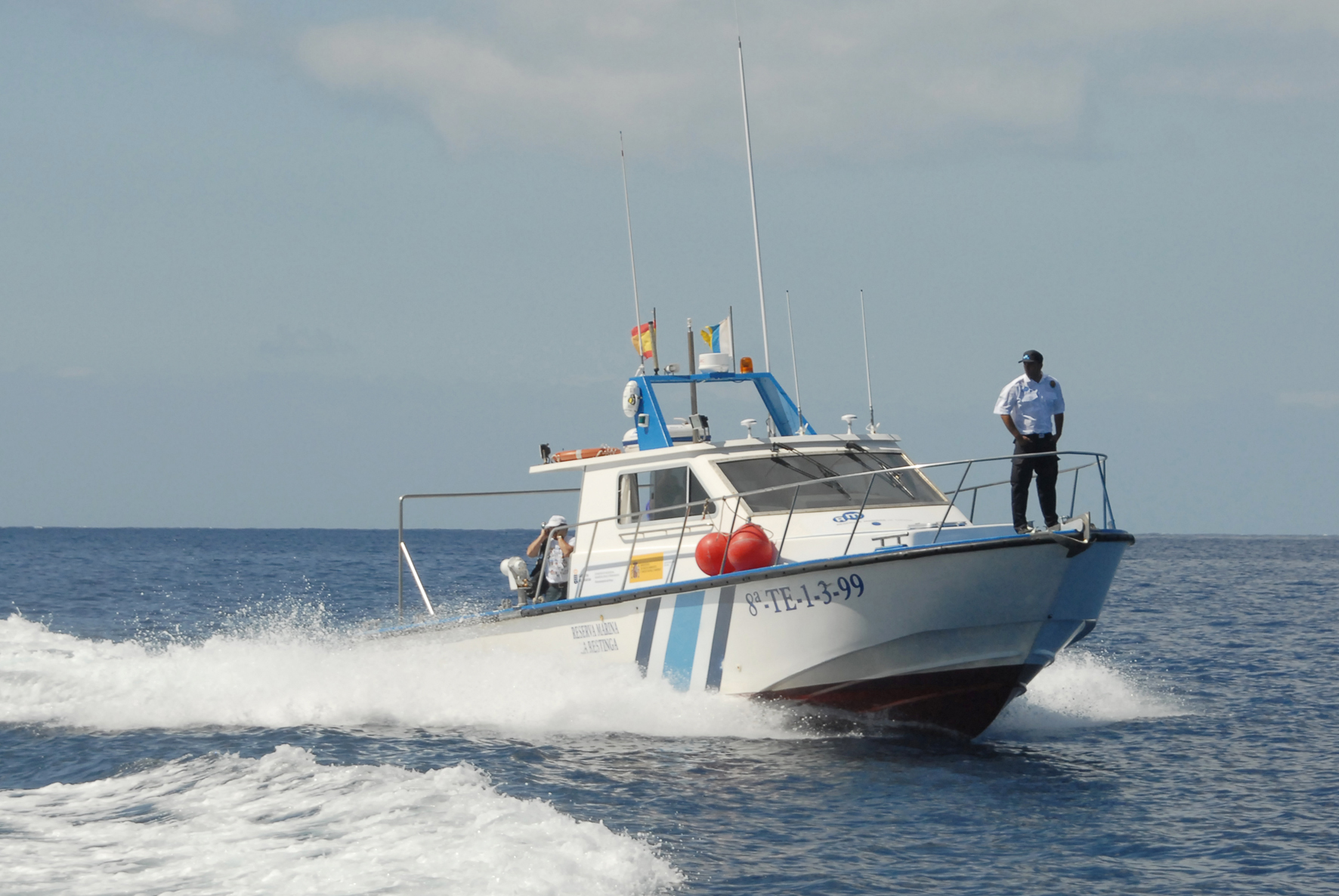 Gobierno central y autonómico convenían la gestión compartida de las reservas  marinas de Punta de La Restinga-Mar de Las Calmas, La Graciosa y los islotes del norte de Lanzarote