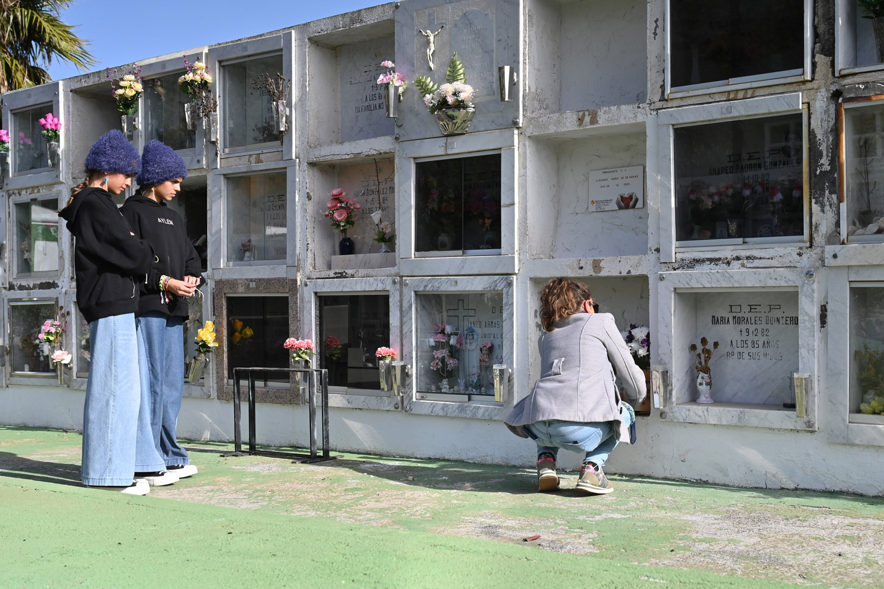 Hoy ha sido enterrado el inmigrante que llego fallecido el pasado domingo en un cayuco rescatado en aguas próximas a El Hierro