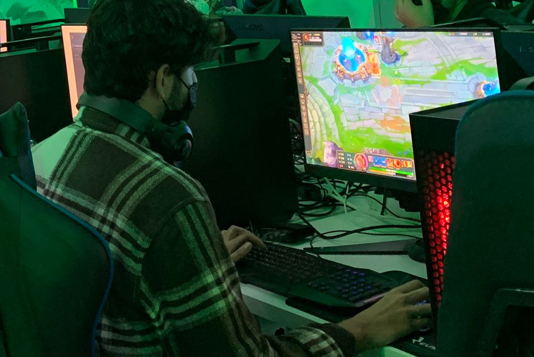 Crímenes y videojuegos