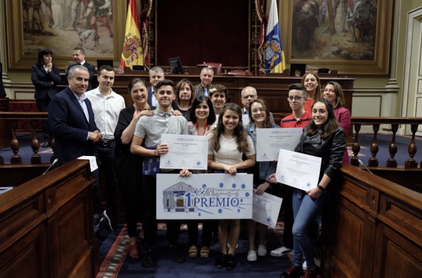 El Garoé gana el II Concurso Regional de Debate Escolar