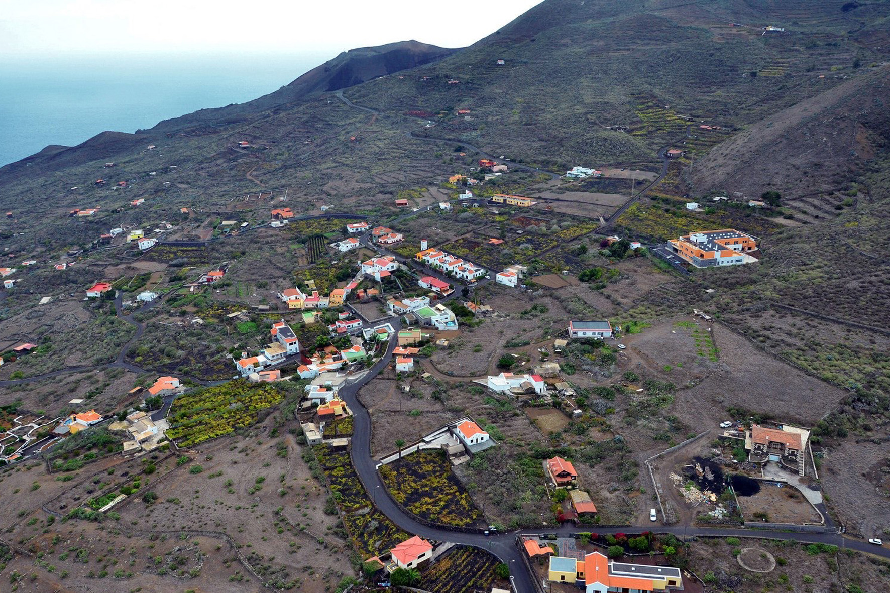AHI denuncia el fracaso del Cabildo de El Hierro en el desarrollo de la Ley de Islas Verdes