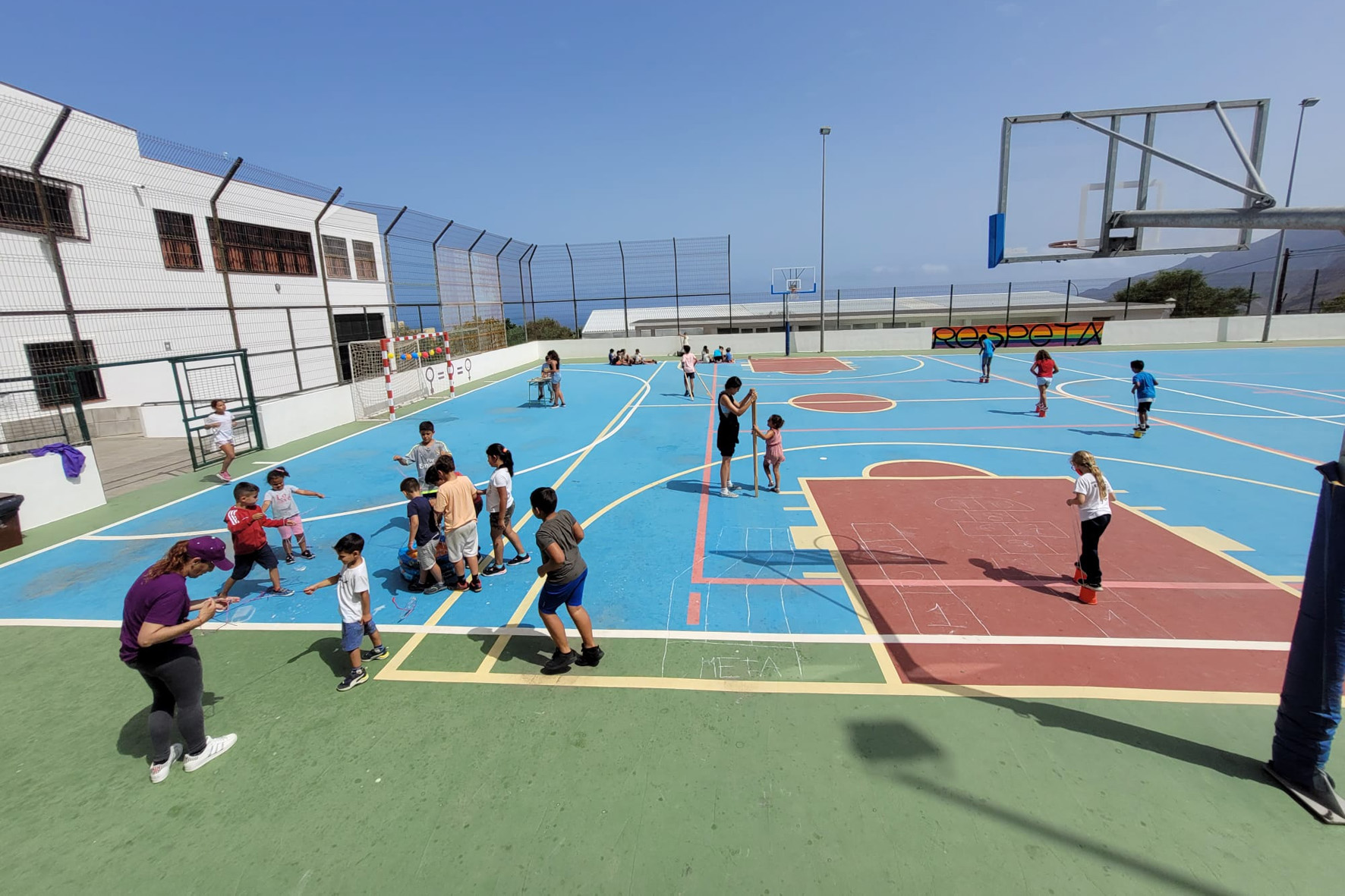 La Frontera pone en marcha este verano el campamento “Colonias Urbanas”
