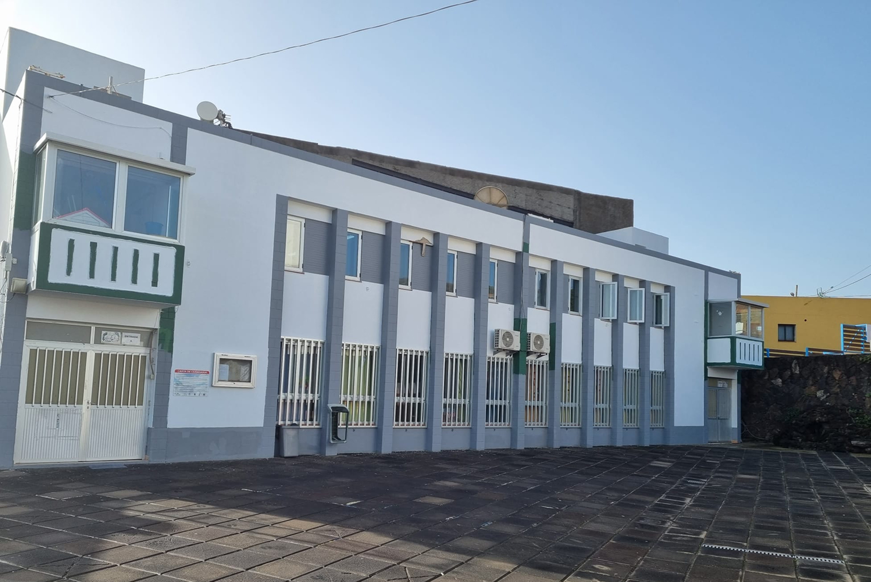 Valverde realiza trabajos de conservación y mantenimiento en edificios municipales