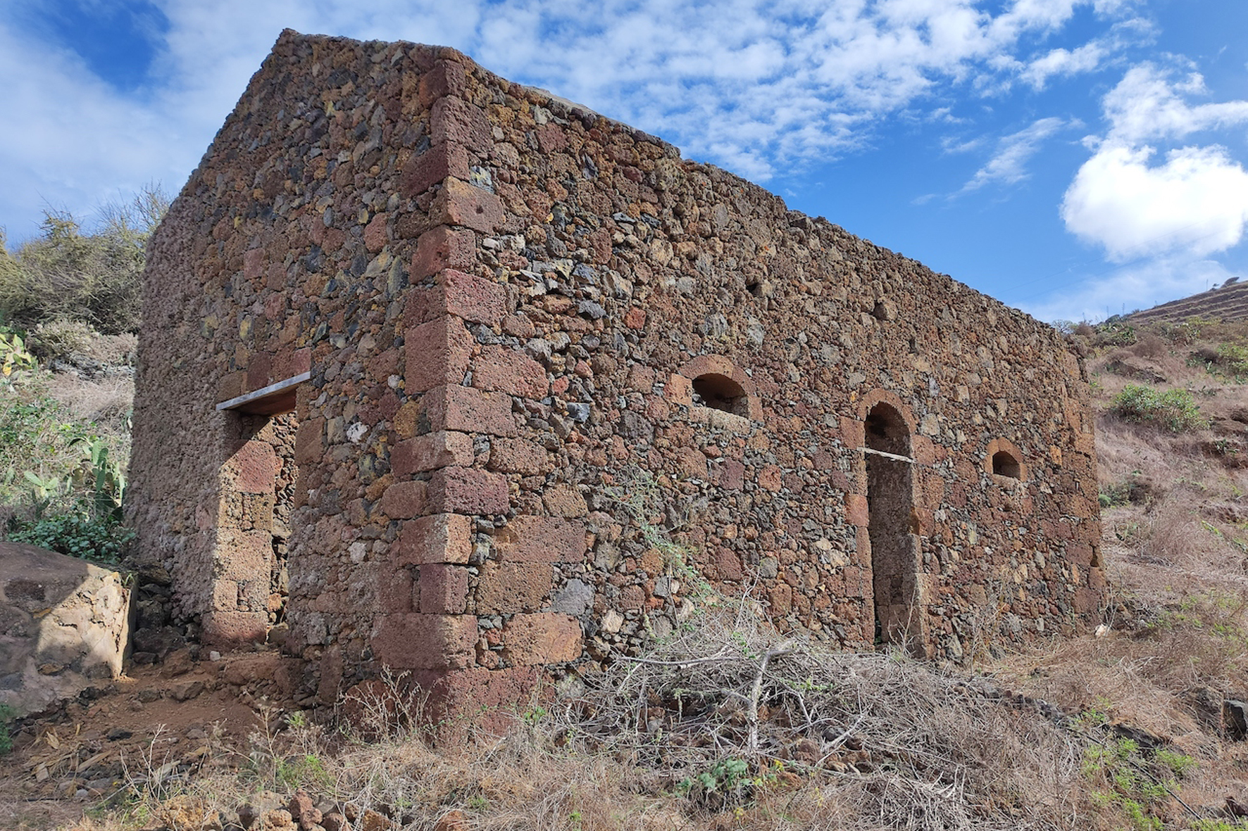 El Gobierno ha inventariado 66 bienes pertenecientes al Patrimonio Industrial de El Hierro