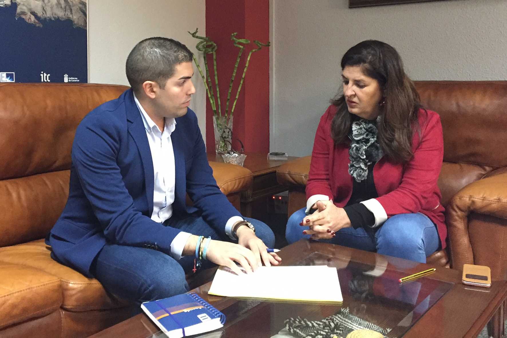 Allende y Rodríguez planifican las demandas de El Hierro ante el Estado para este 2017
