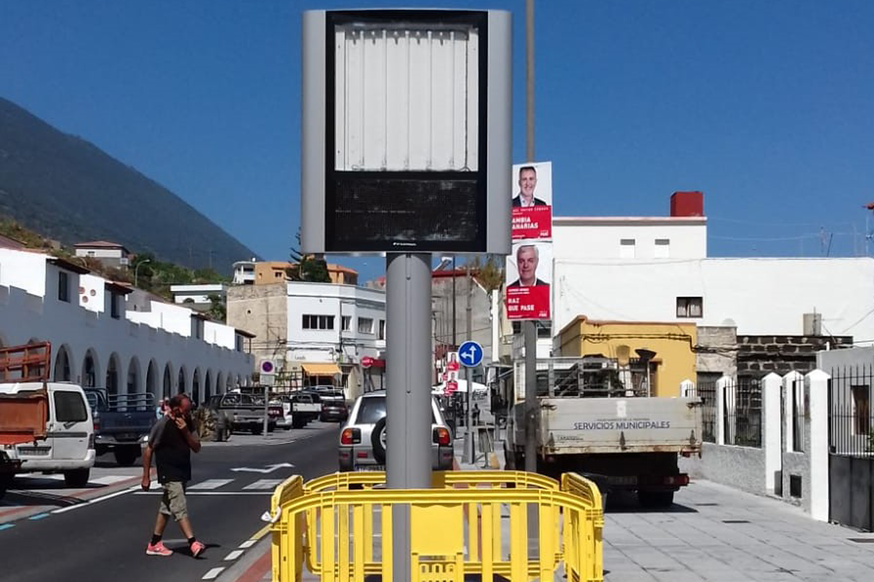El Ayuntamiento de la Frontera instala un “mupi digital” con información a peatones y conductores