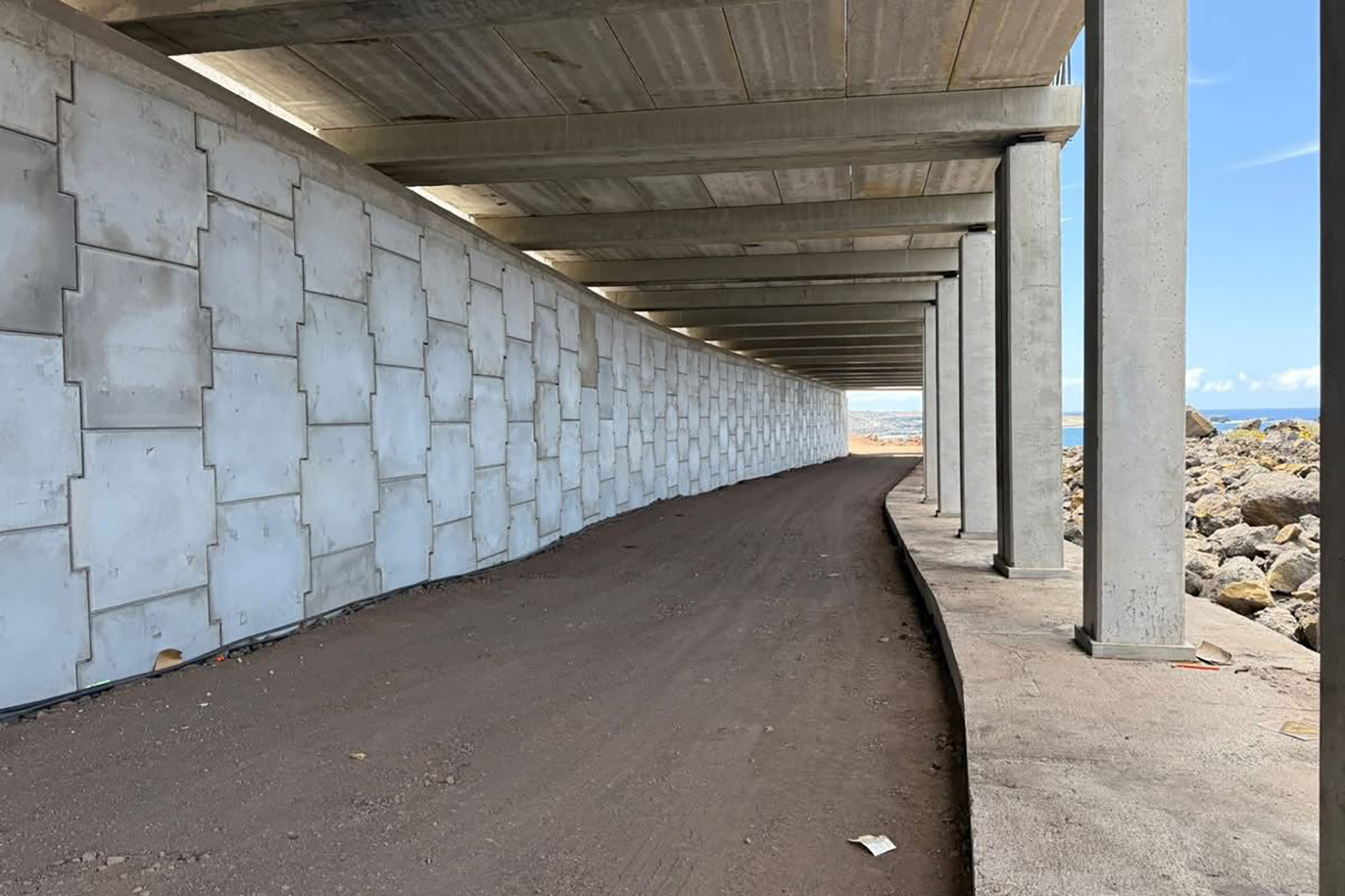 nuevos cortes en la carretera HI-500 Balneario Pozo La Salud y Arenas Blancas