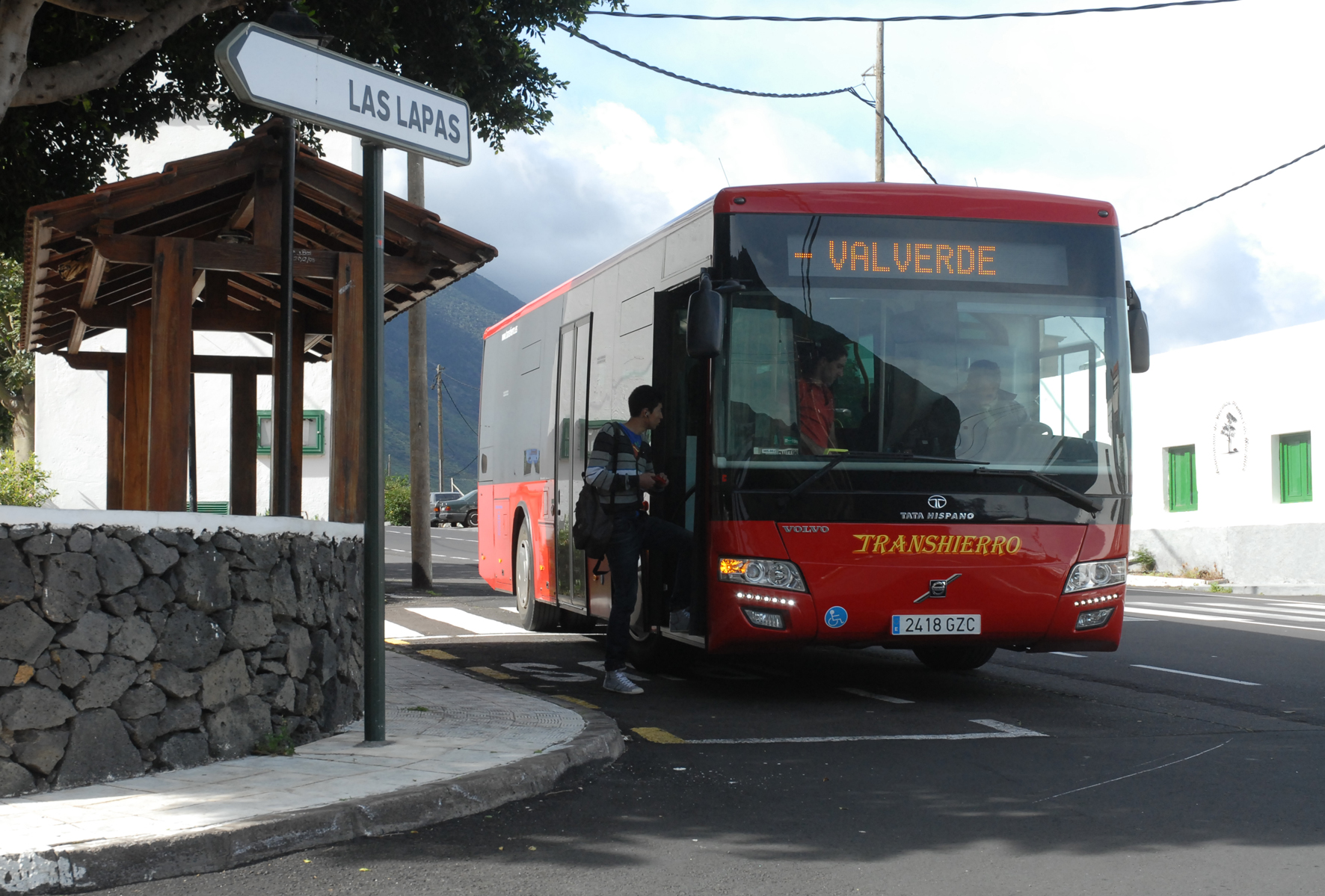 La AHI denuncia que la falta de planificación de la Consejería de Educación dejará a los alumnos de San Andres e Isora sin sus primeros días de clase