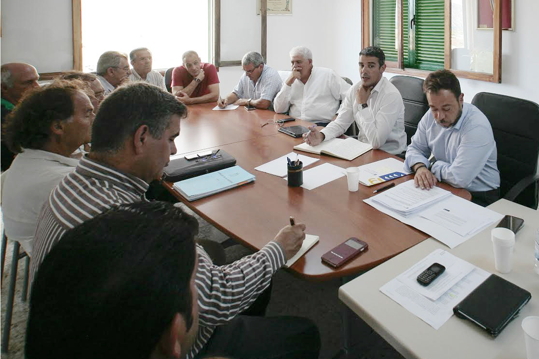 Quintero informa a las cooperativas de El Hierro sobre las ayudas por el temporal de diciembre de 2016