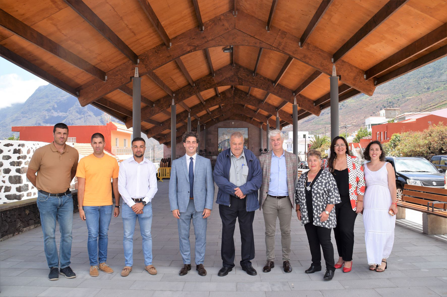 El Ayuntamiento de La Frontera inaugura la nueva Plaza de Merese
