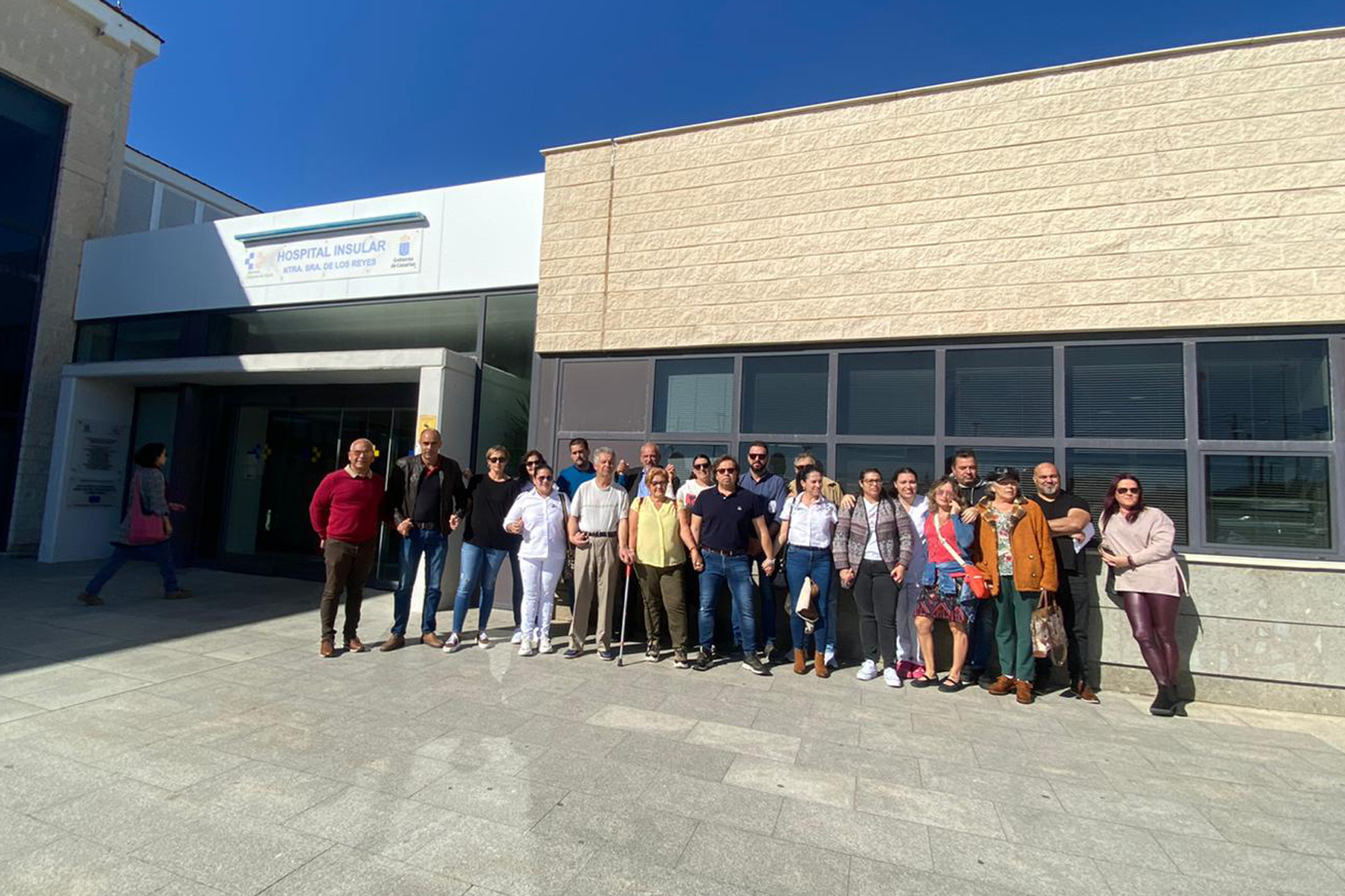 Personal del hospital de El Hierro muestra su rechazo al “autoritarismo” de la nueva gerencia