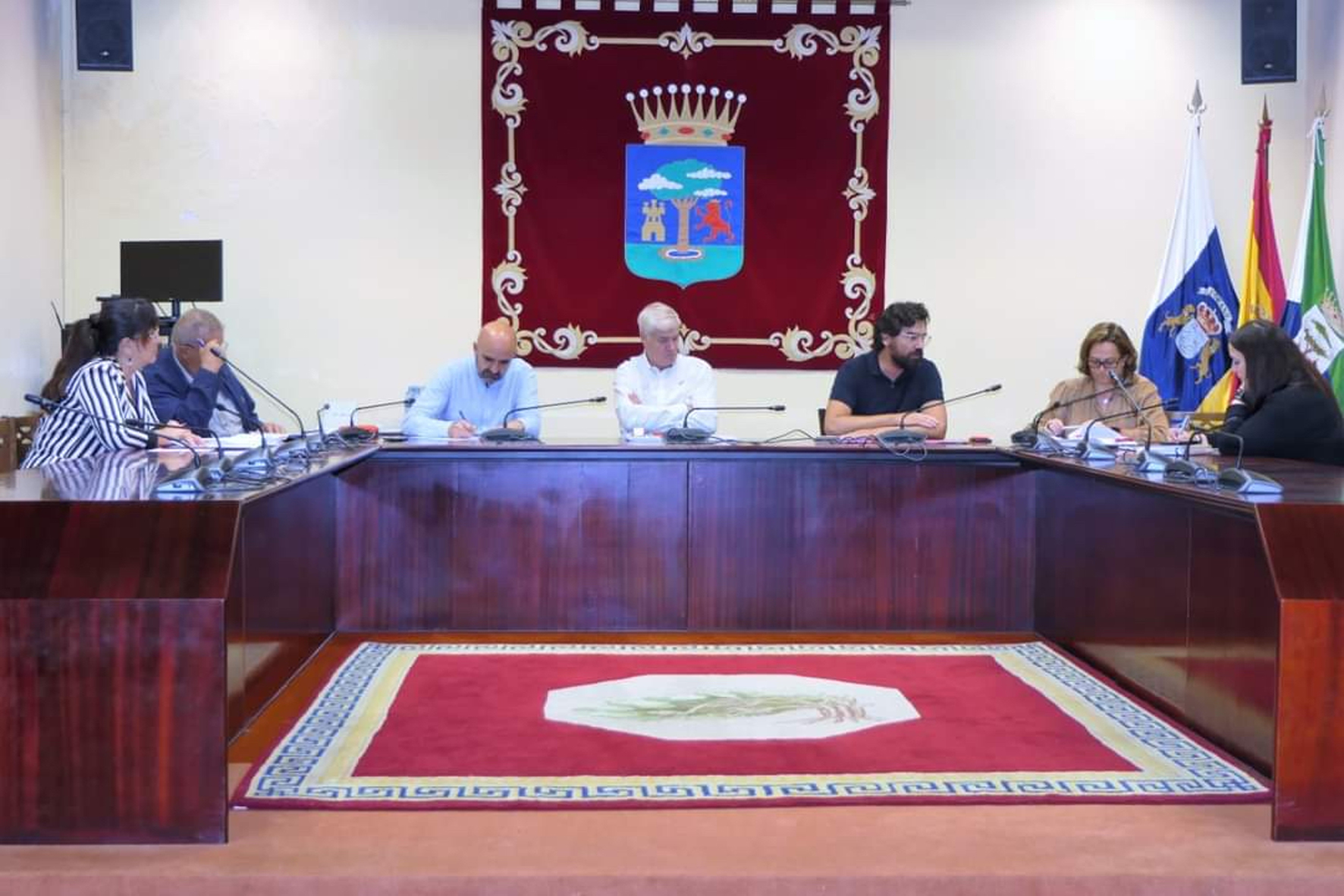 Entidades locales de El Hierro avanzan en el proceso de estabilización de trabajadores públicos