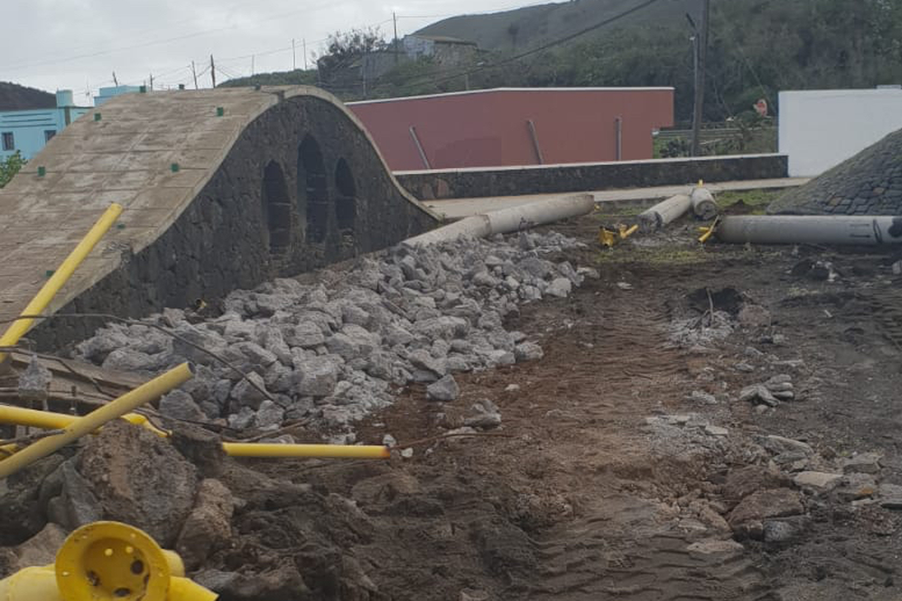 Comienzan las obras del parque infantil de El Mocanal
