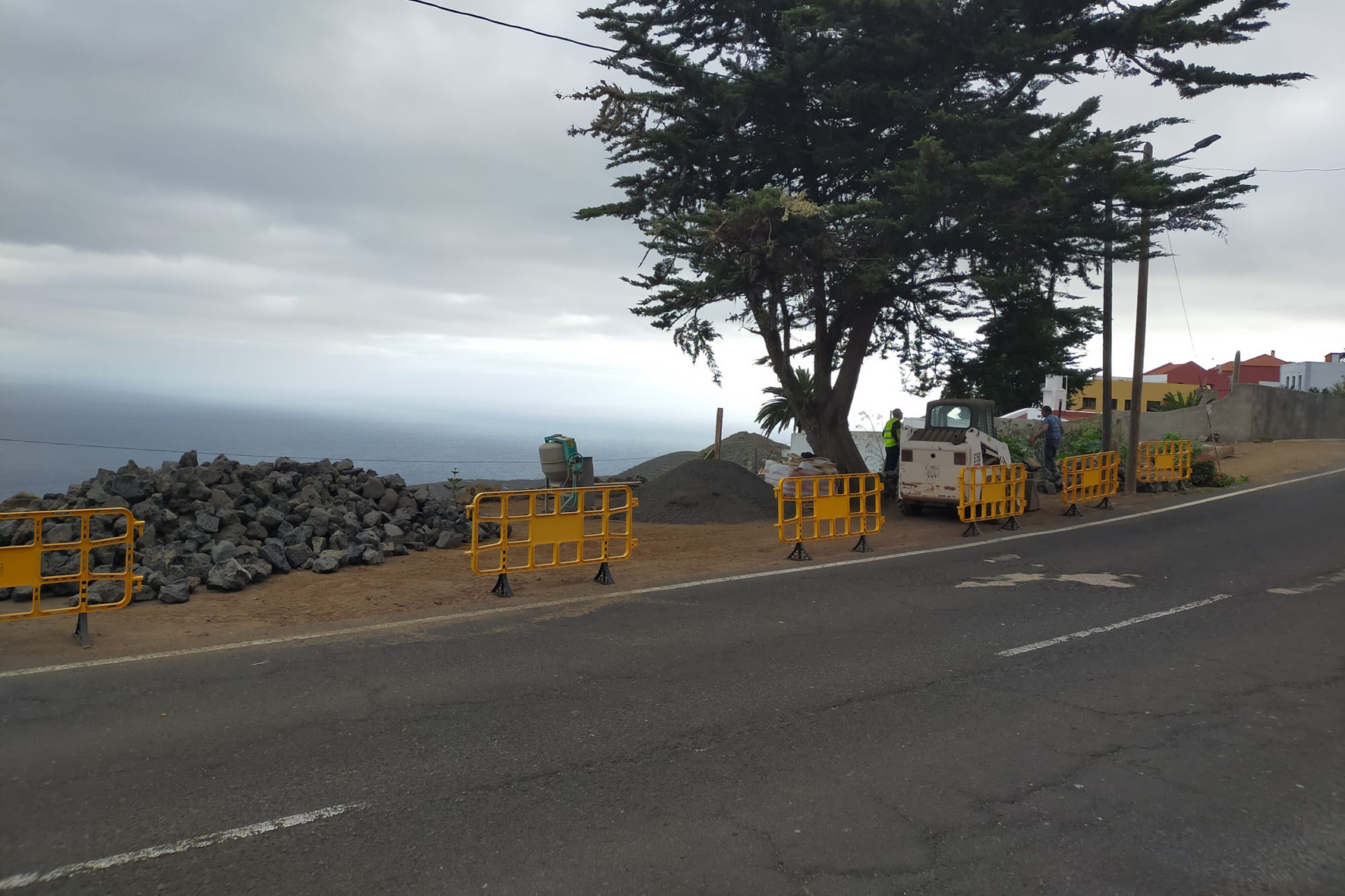 El Cabildo realiza obras en la calle Barlovento en El Mocanal