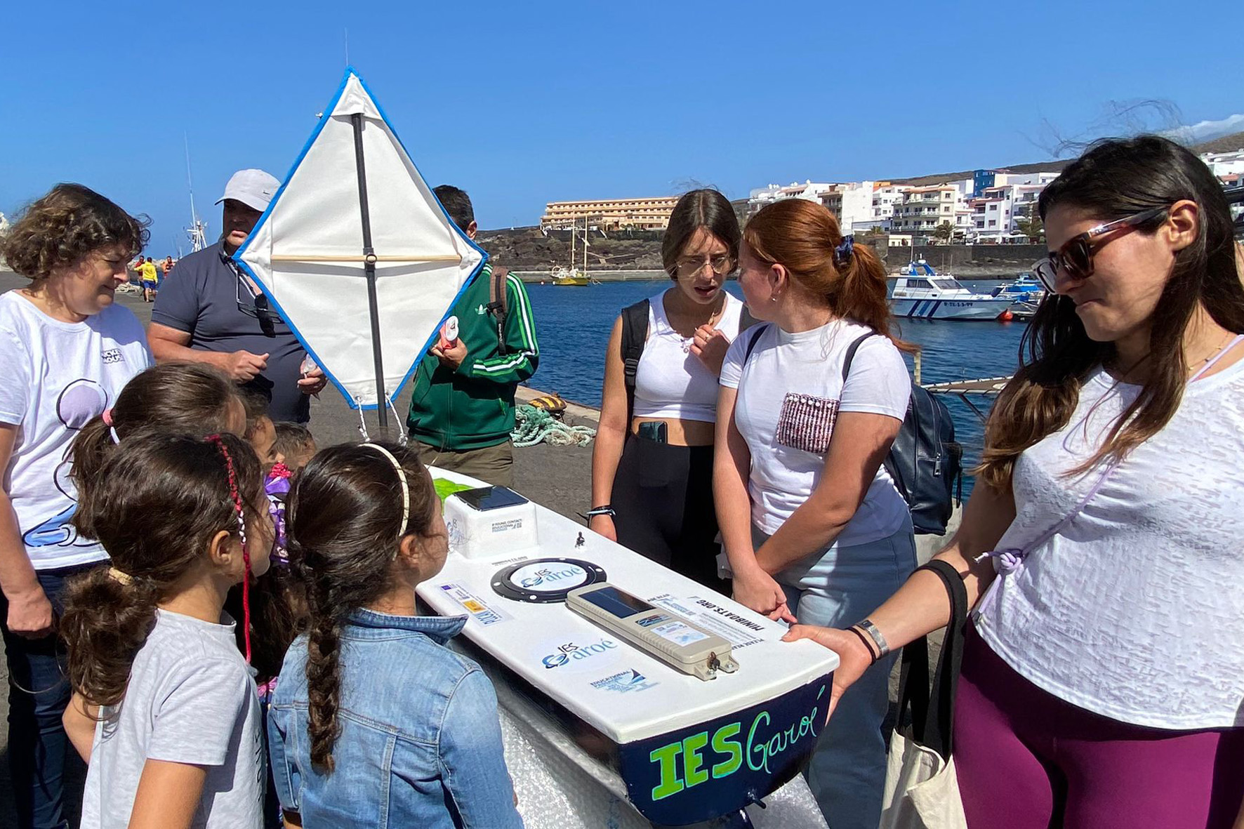 El bote educativo “El Hierro-Mar, Salitre y Lava” del IES Garoé de Valverde se adentra en el Atlántico rumbo a América