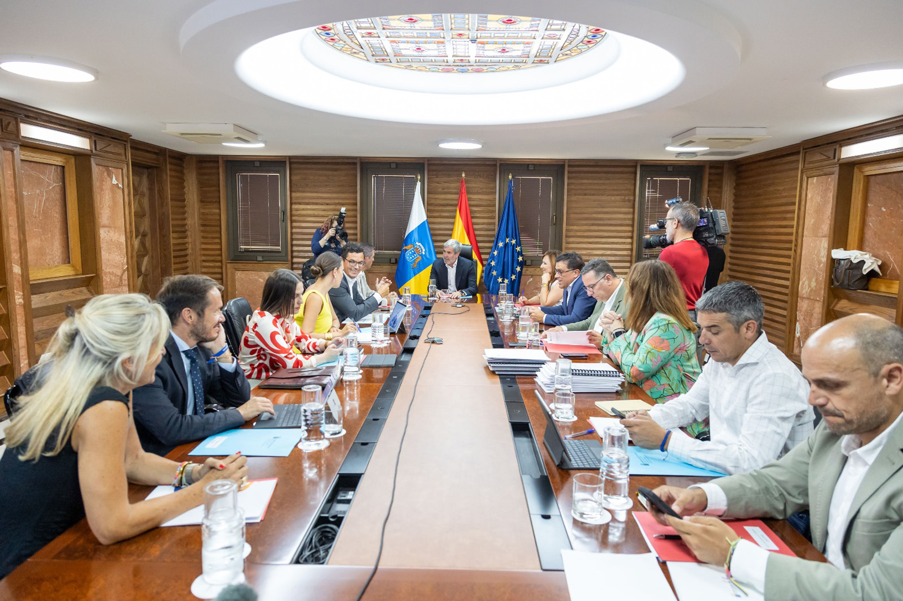 El Gobierno de Canarias reclama al Estado que reaccione ante el repunte de la migración y más medios de atención El Hierro, La Gomera y Lanzarote