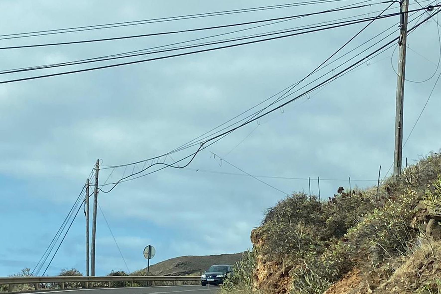 Valverde aprueba por unanimidad una propuesta conjunta de la AHI y el Grupo de Gobierno sobre el estado del cableado en el municipio