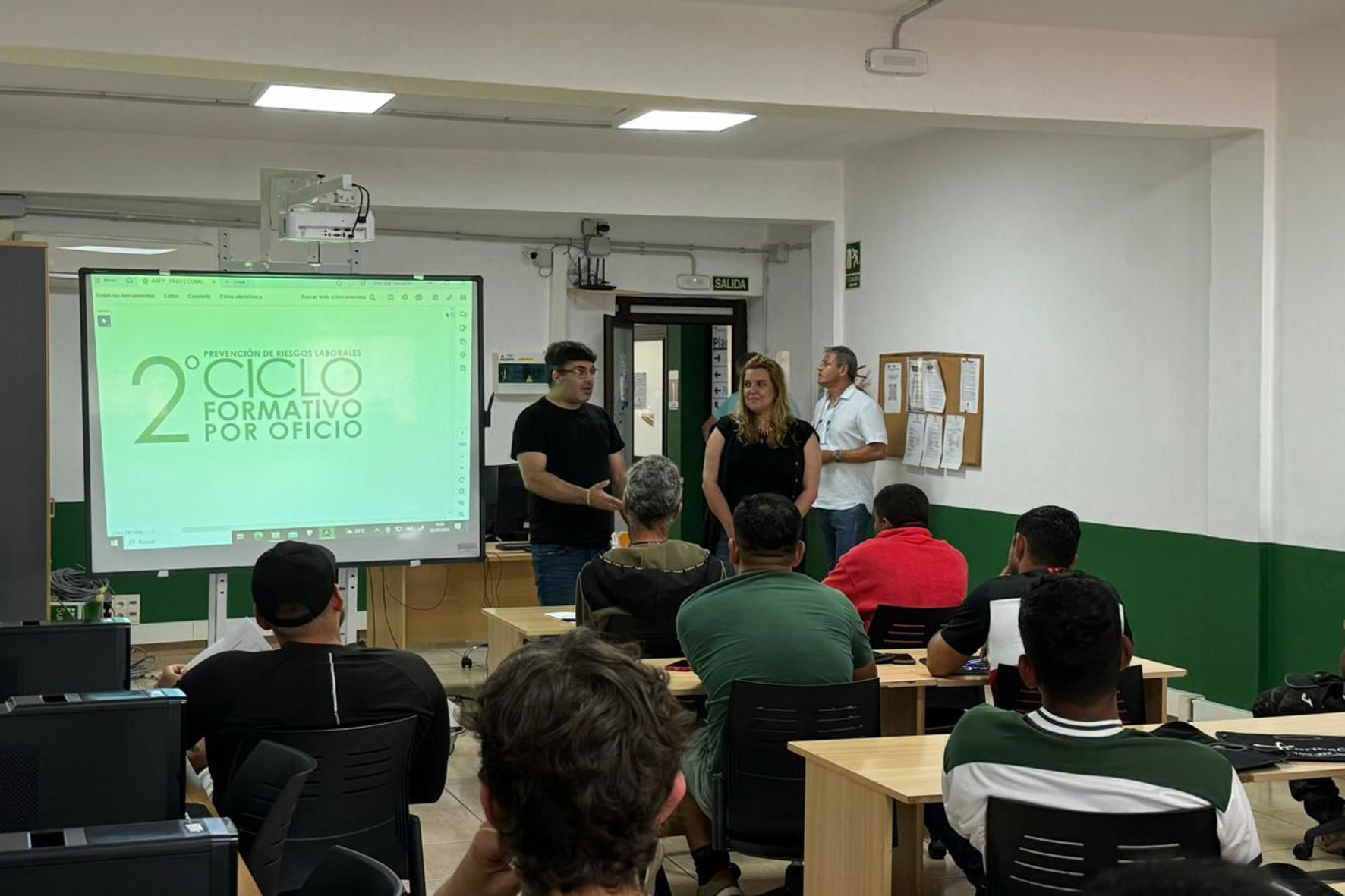 Cabildo y Apyme inician los cursos del Programa Formativo para el Fortalecimiento del Tejido Empresarial y Reducción del Desempleo en El Hierro