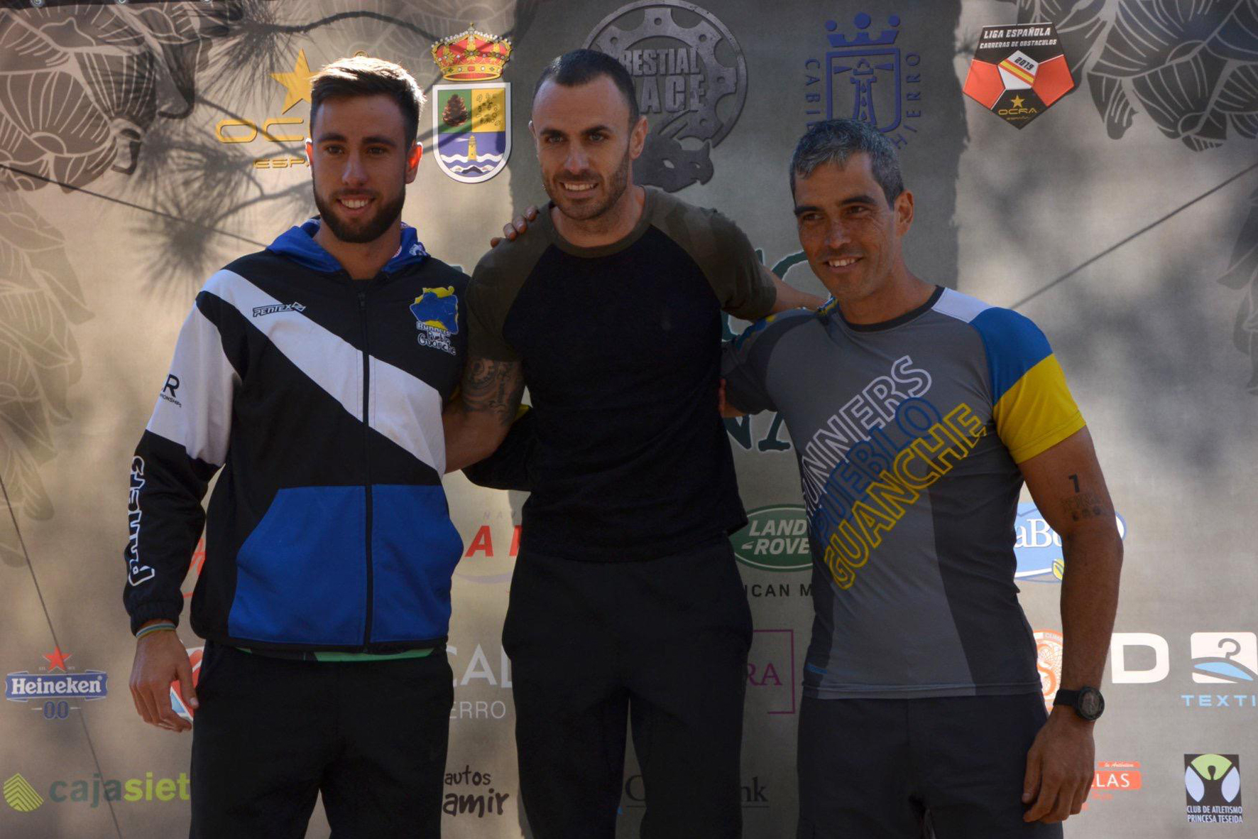 Manuel Luján y Samanta Vega, ganadores de la primera edición de “El secreto de El Pinar Bestial Race 2019” 