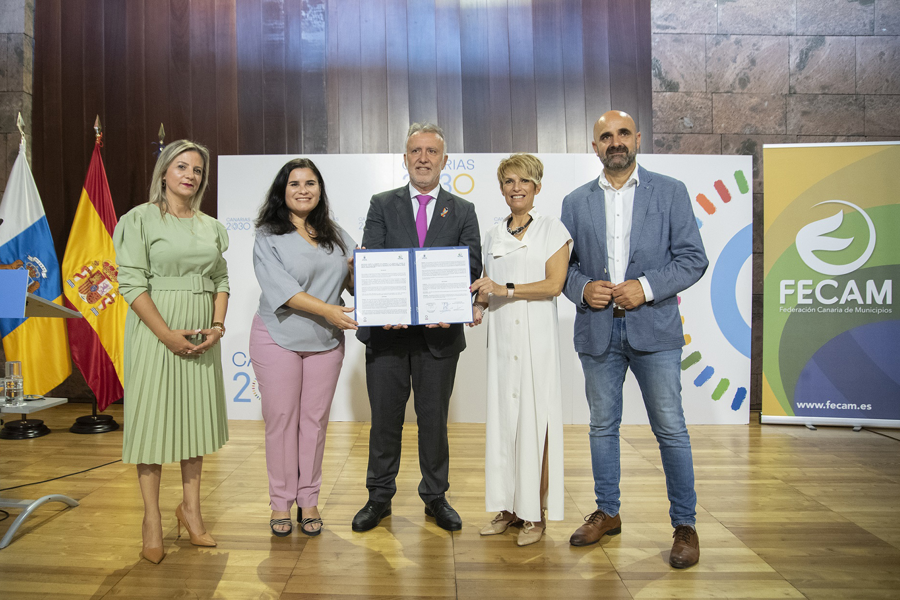 Los Ayuntamientos de El Hierro contaran con 544.000 euros destinados al Programa de Empleo Social 2022/23