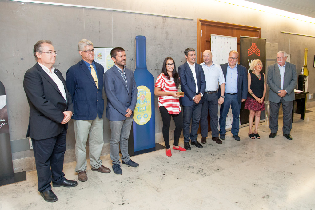 La herreña Beatriz Padrón gana el I Concurso de Etiquetas de Vino de la Universidad de La Laguna