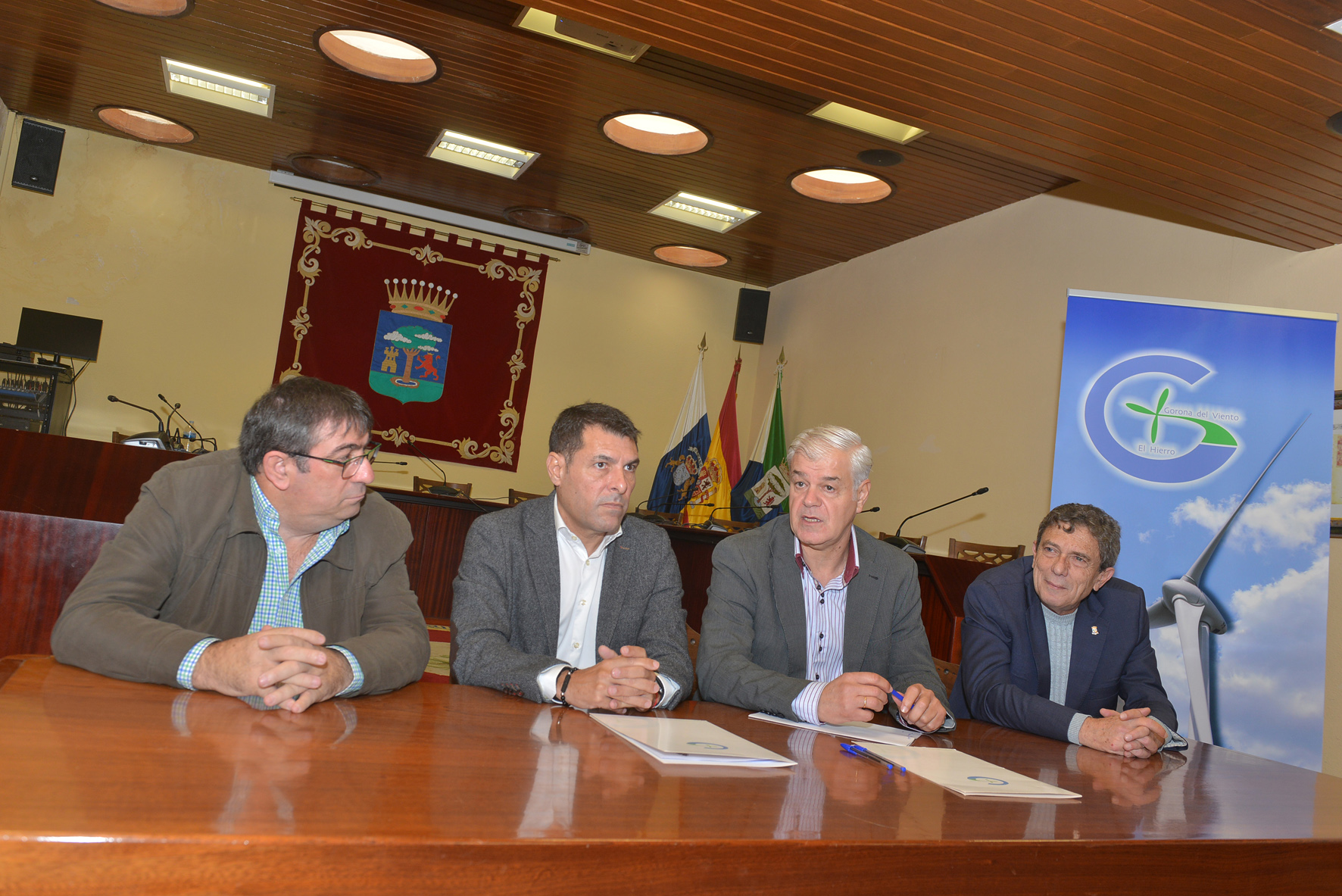 Gorona del Viento y la Federación Interinsular de Fútbol de Tenerife firman un acuerdo de patrocinio de la Liga de Primera División Regional