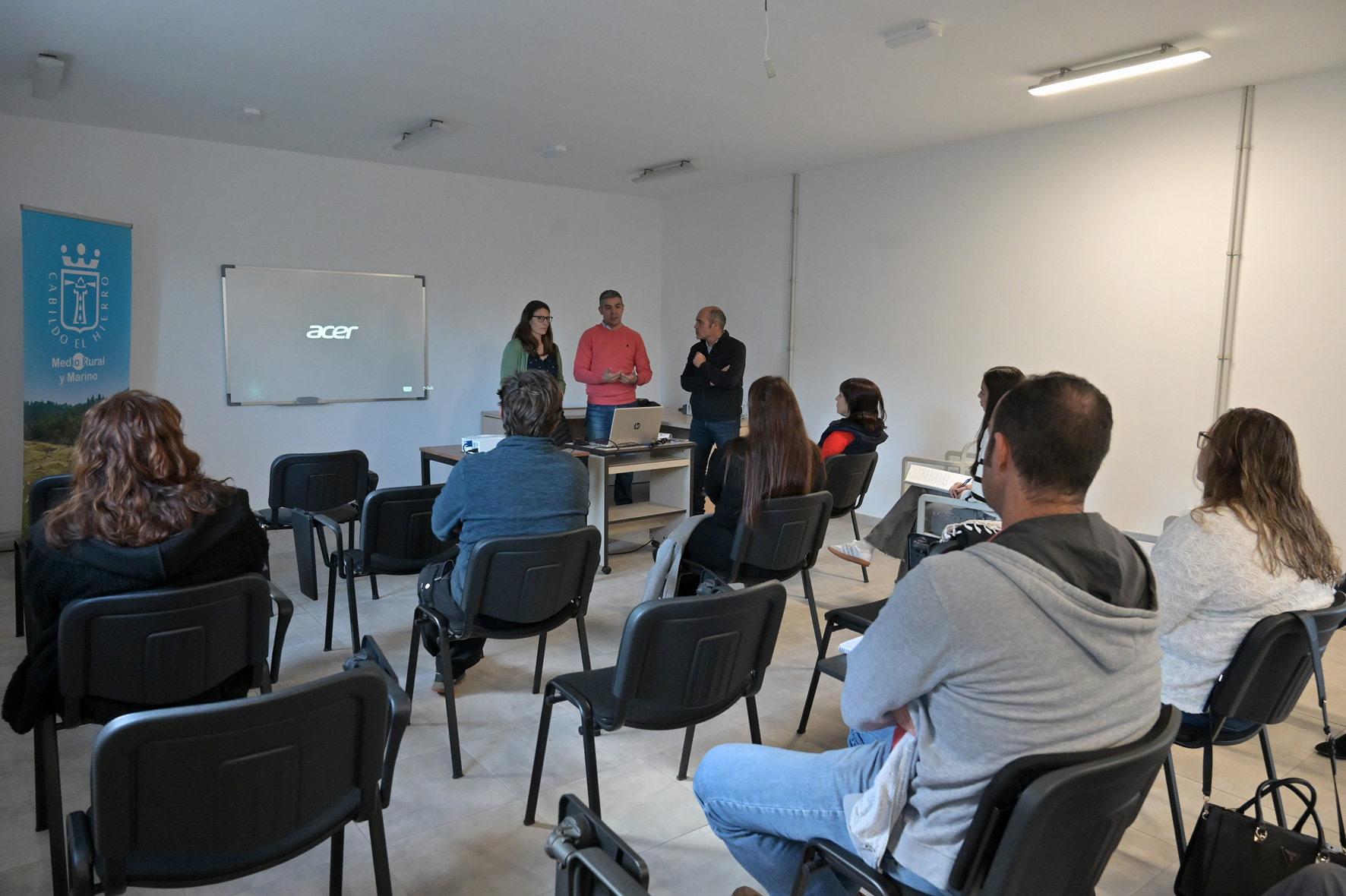 Quintero presenta en El Hierro el nuevo programa de ayudas para el sector primario PEPAC, dotado con 128 millones de euros
