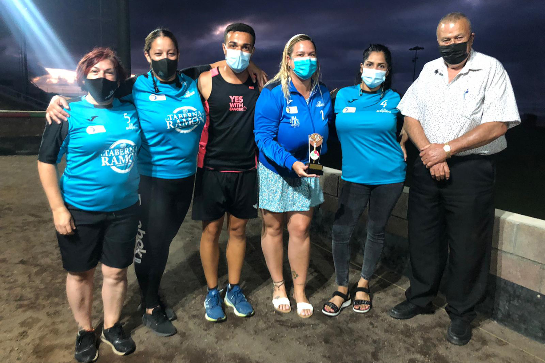 La Frontera celebra torneos de voleibol, bádminton playa, fútbol, bola canaria y una exhibición de taekwondo con la participación e implicación de los clubes