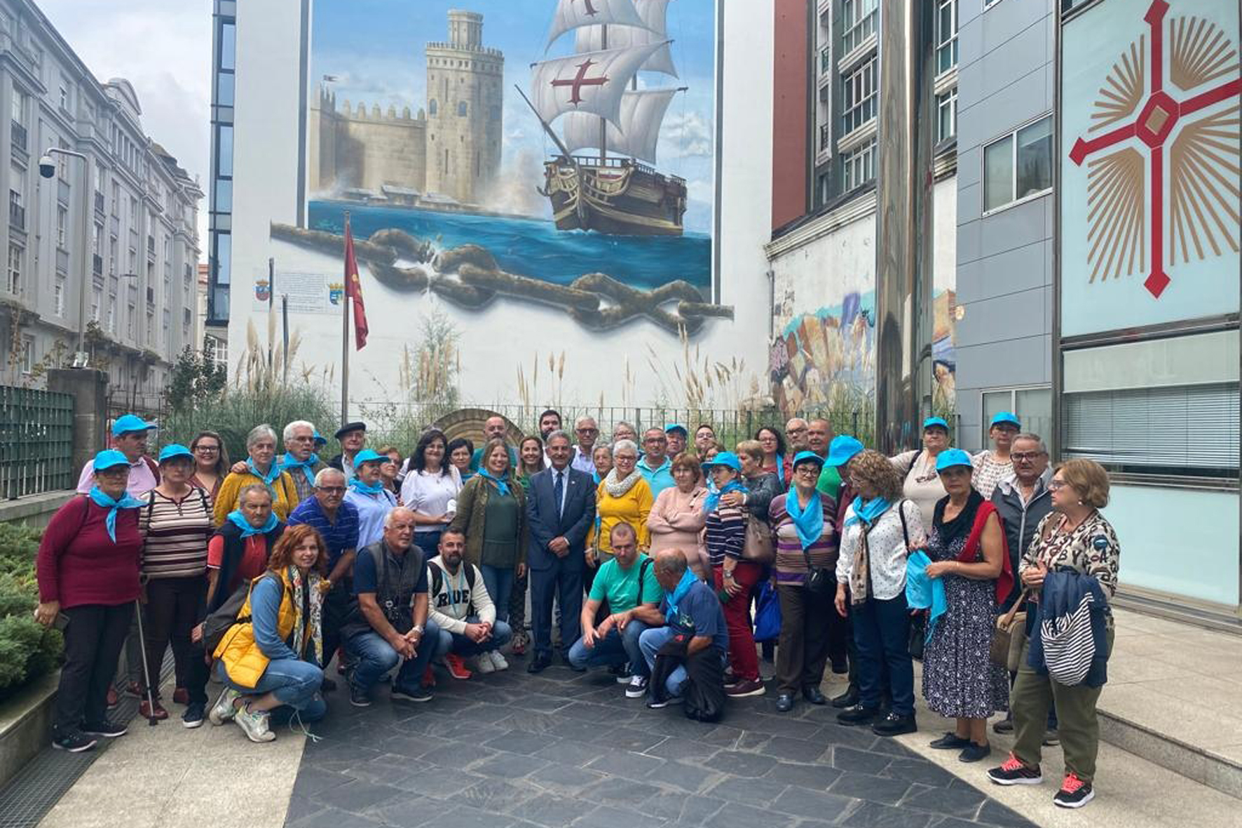 Vecinos de El Hierro visitan Cantabria en un viaje cultural organizado por el Ayuntamiento capitalino