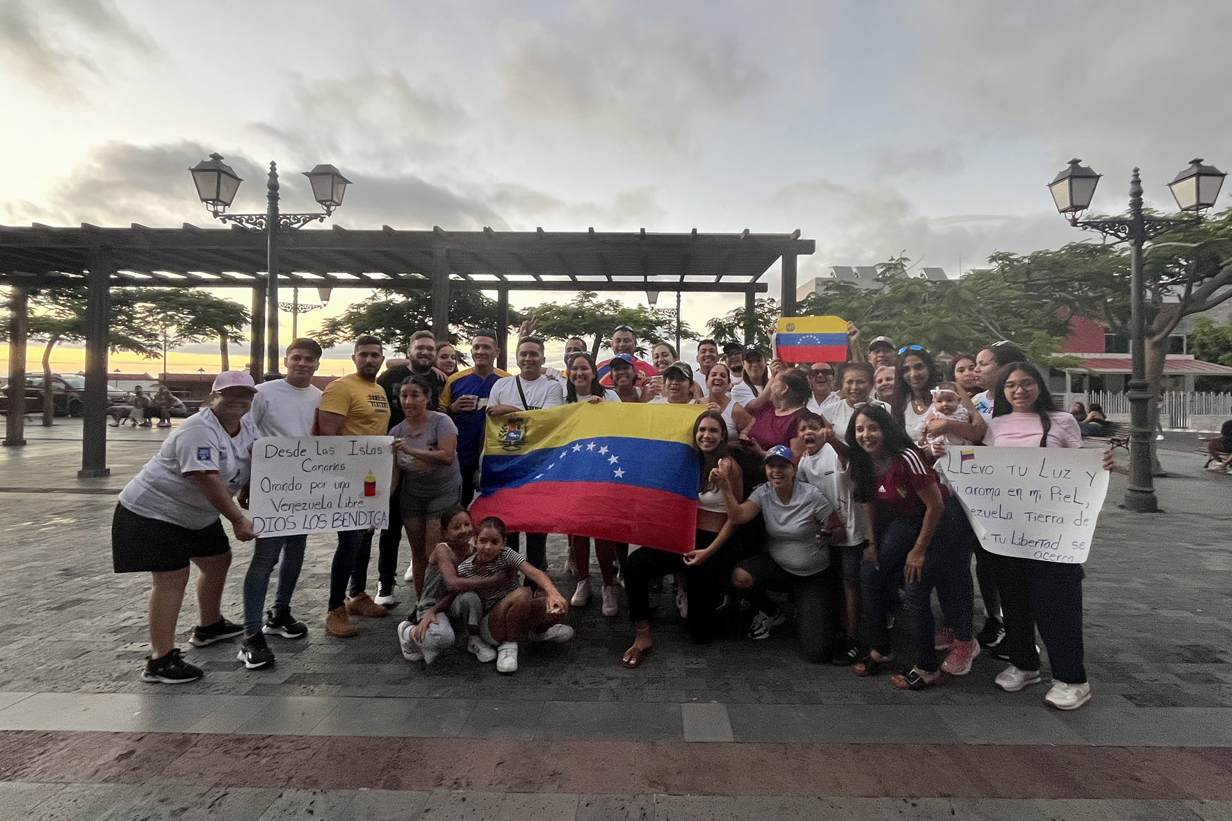 La comunidad venezolana en El Hierro se congrega en apoyo a González Urrutia este 28 de julio