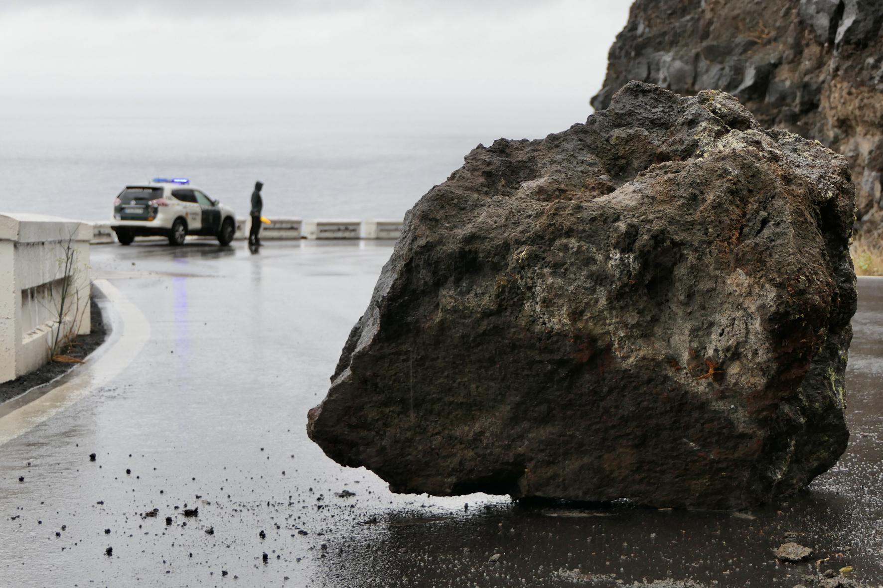 El Hierro que verá reforzado su seguridad con la llegada de un dispositivo de la UME, Cruz Roja y Policía Canaria que llegará mañana a la Isla