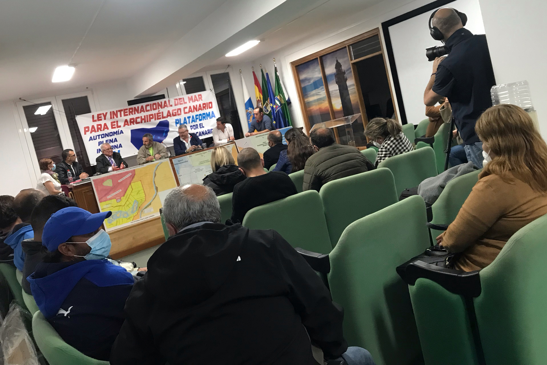 La Plataforma por el Mar Canario reivindica el estatus internacional de plena autonomía interna como solución al reconocimiento de las aguas canarias