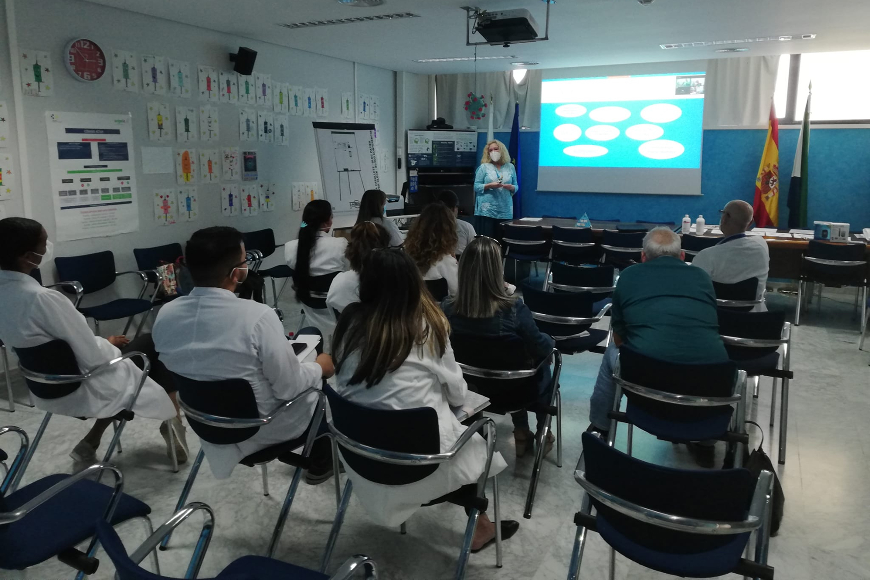 Sanidad realiza una jornada informativa en El Hierro sobre el protocolo para la prestación de atención psicológica en Atención Primaria