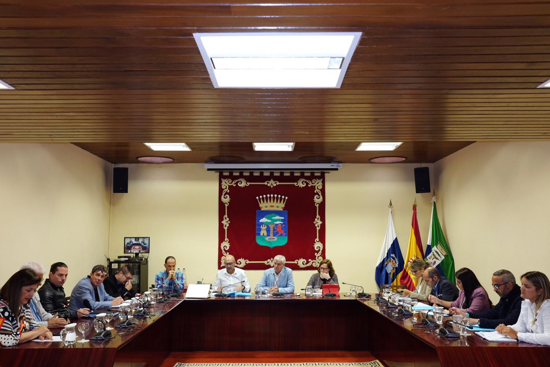El Pleno del Cabildo de El Hierro celebra sesión extraordinaria