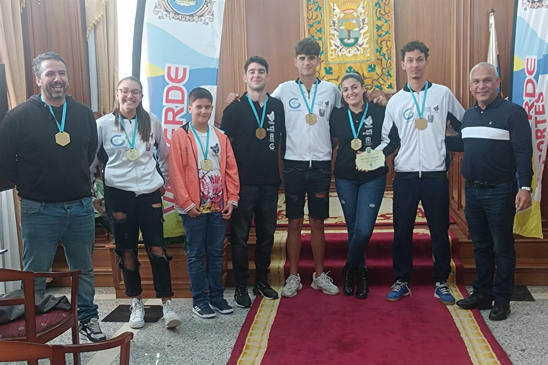 El Ayuntamiento capitalino entrega al Club Bádminton Ohada un reconocimiento por su temporada deportiva 2022